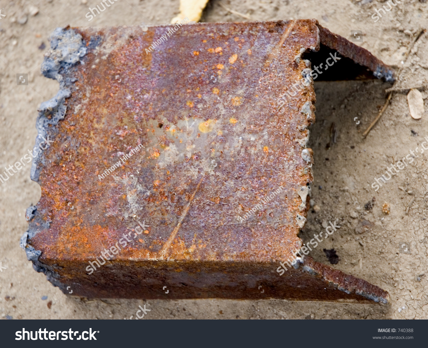 Rusty Iron Girder Rough Cut Stock Photo 740388 - Shutterstock