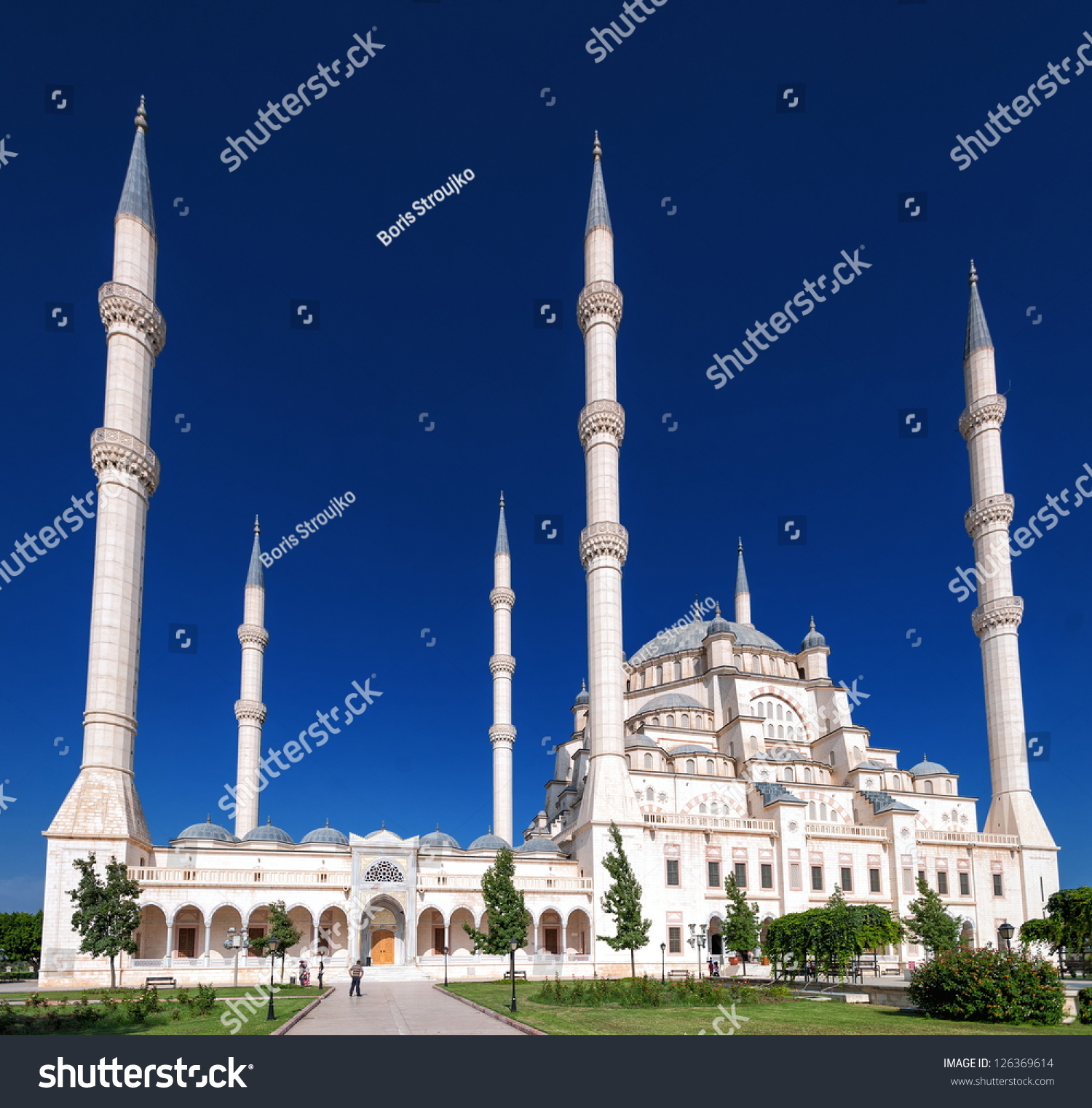 Sabanci Merkez Camii Mosque, Adana, Turkey Stock Photo 126369614 ...