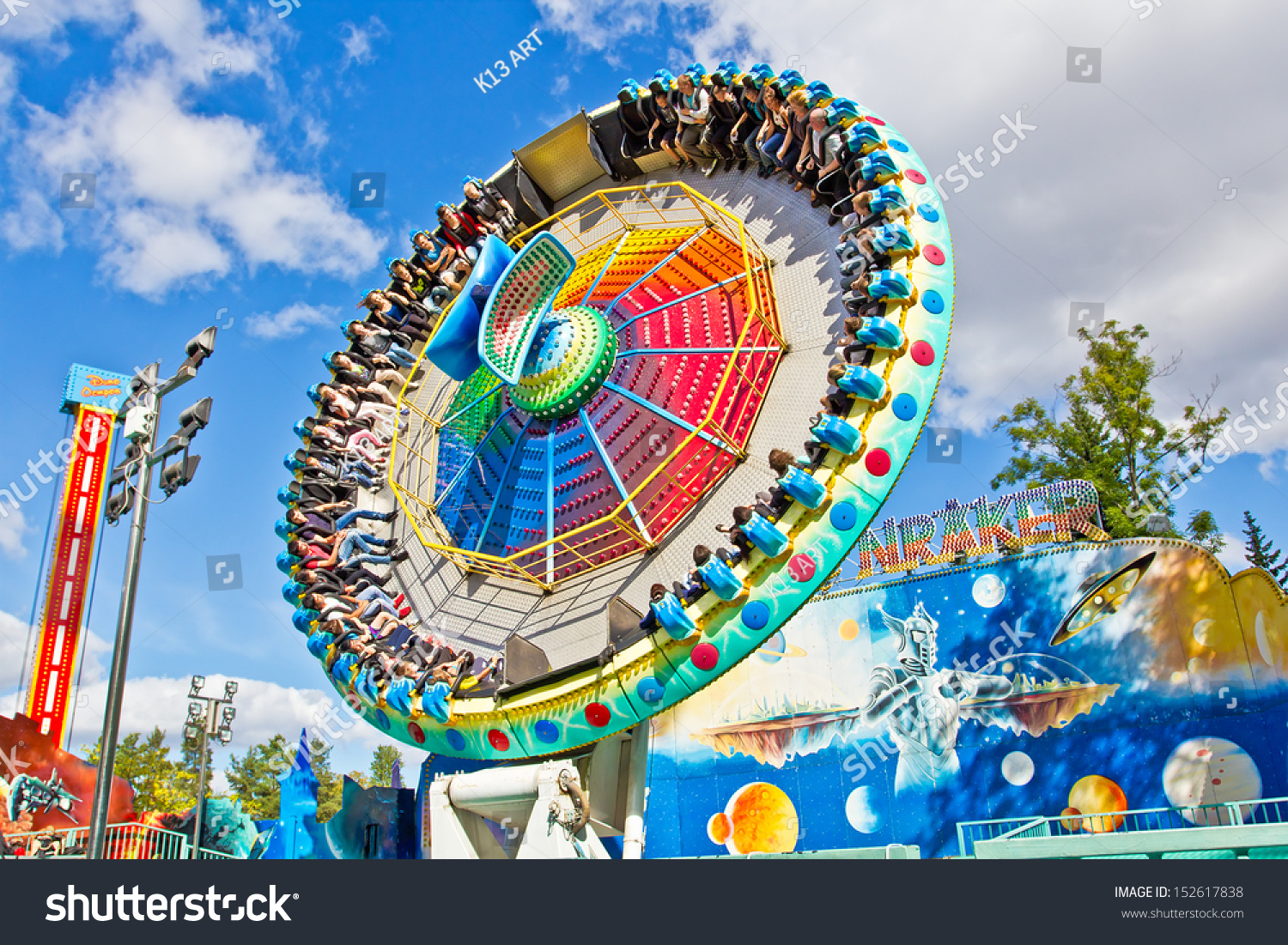 Saintpetersburg Russia August 24 Amusement Park Stock Photo 152617838 ...