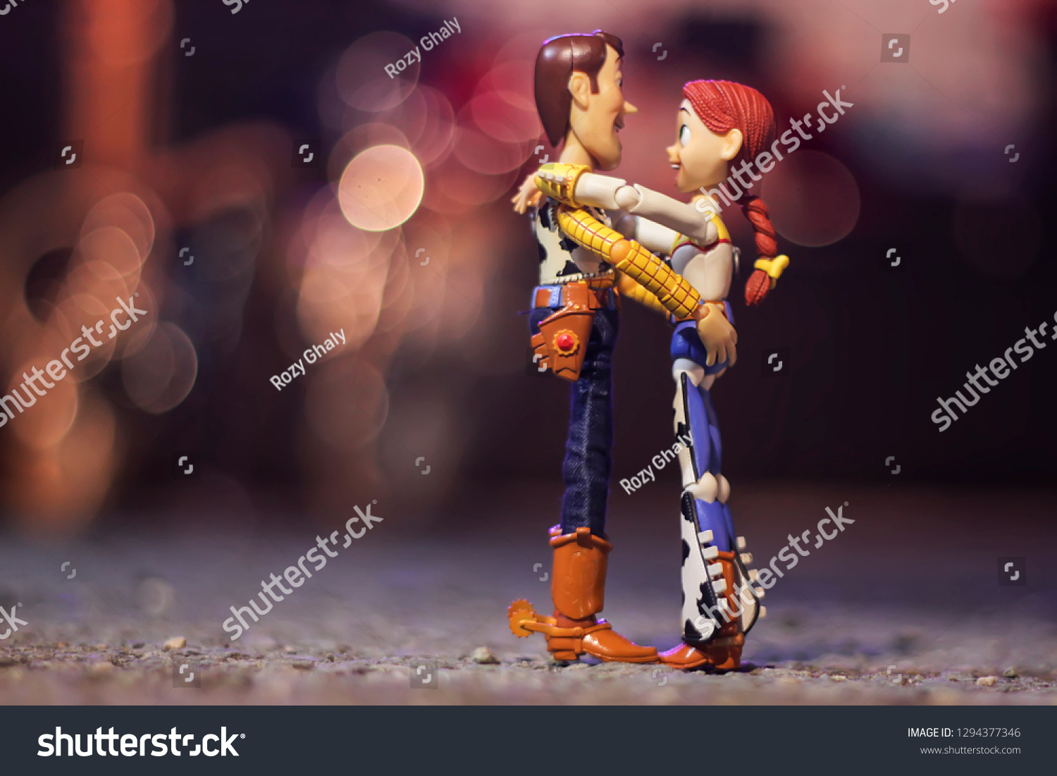 woody jessie kiss