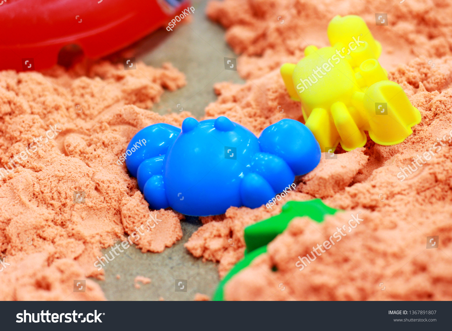 artificial sand toy