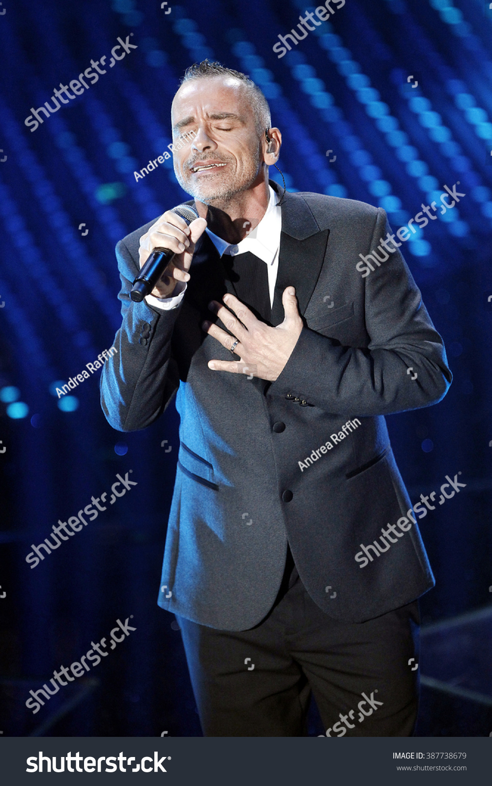 Sanremo Italy February 10 Eros Ramazzotti Performs During The Second Night Of Sanremo Sanremo Italy February 10 Eros Ramazzotti Performs During The Second Night Of Sanremo