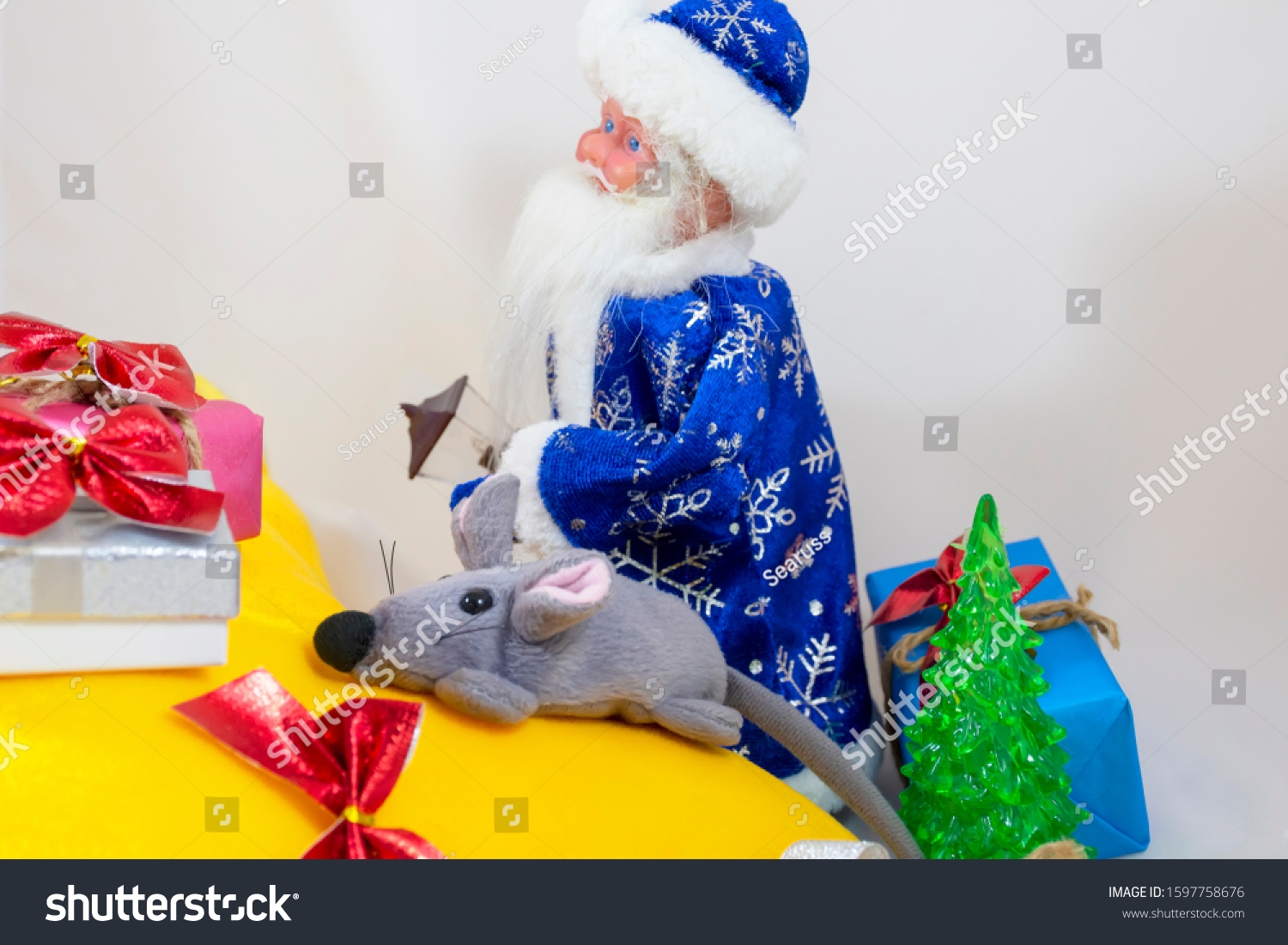 santa claus blue suit