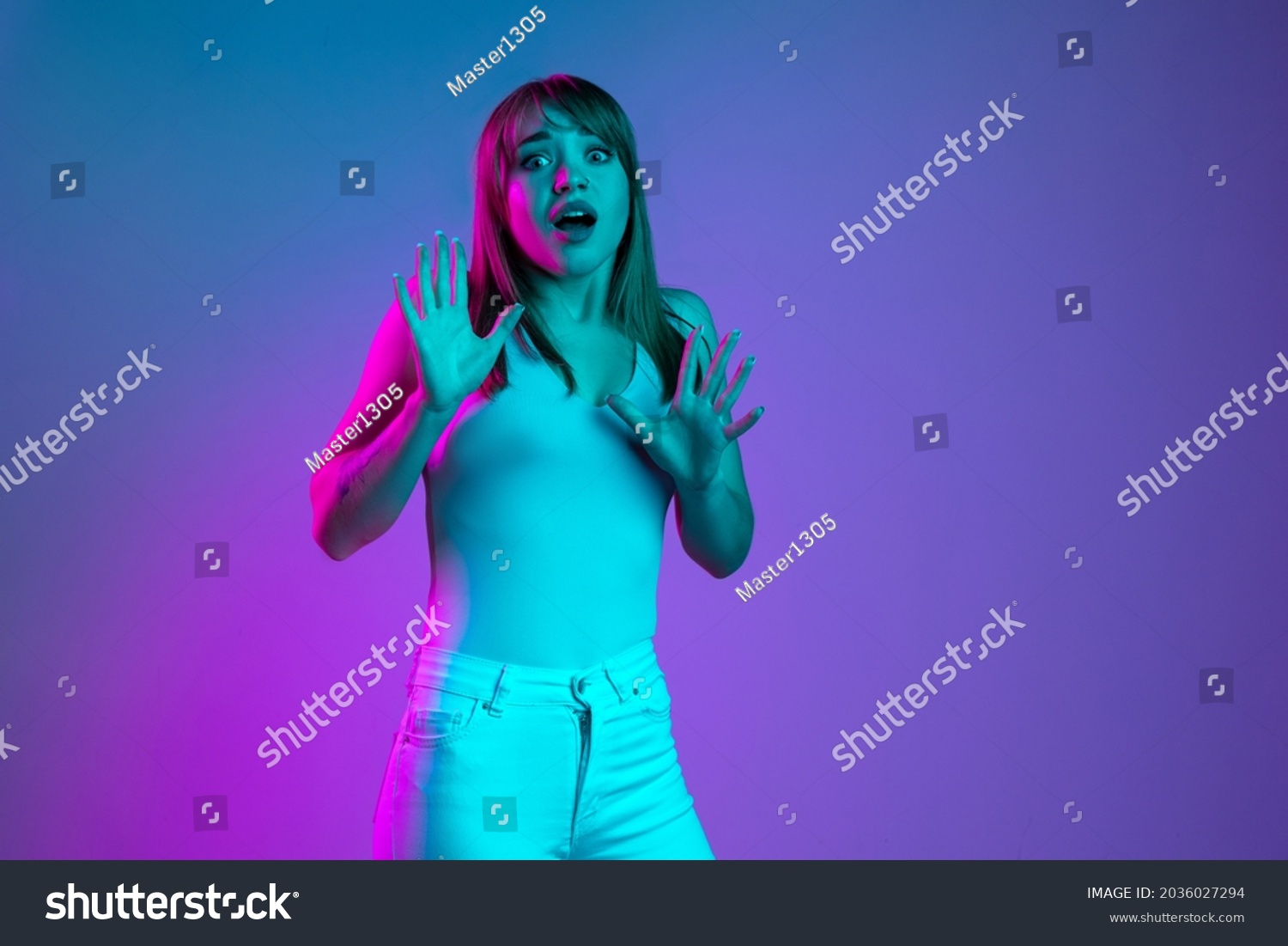 65,818 Scared model Images, Stock Photos & Vectors | Shutterstock