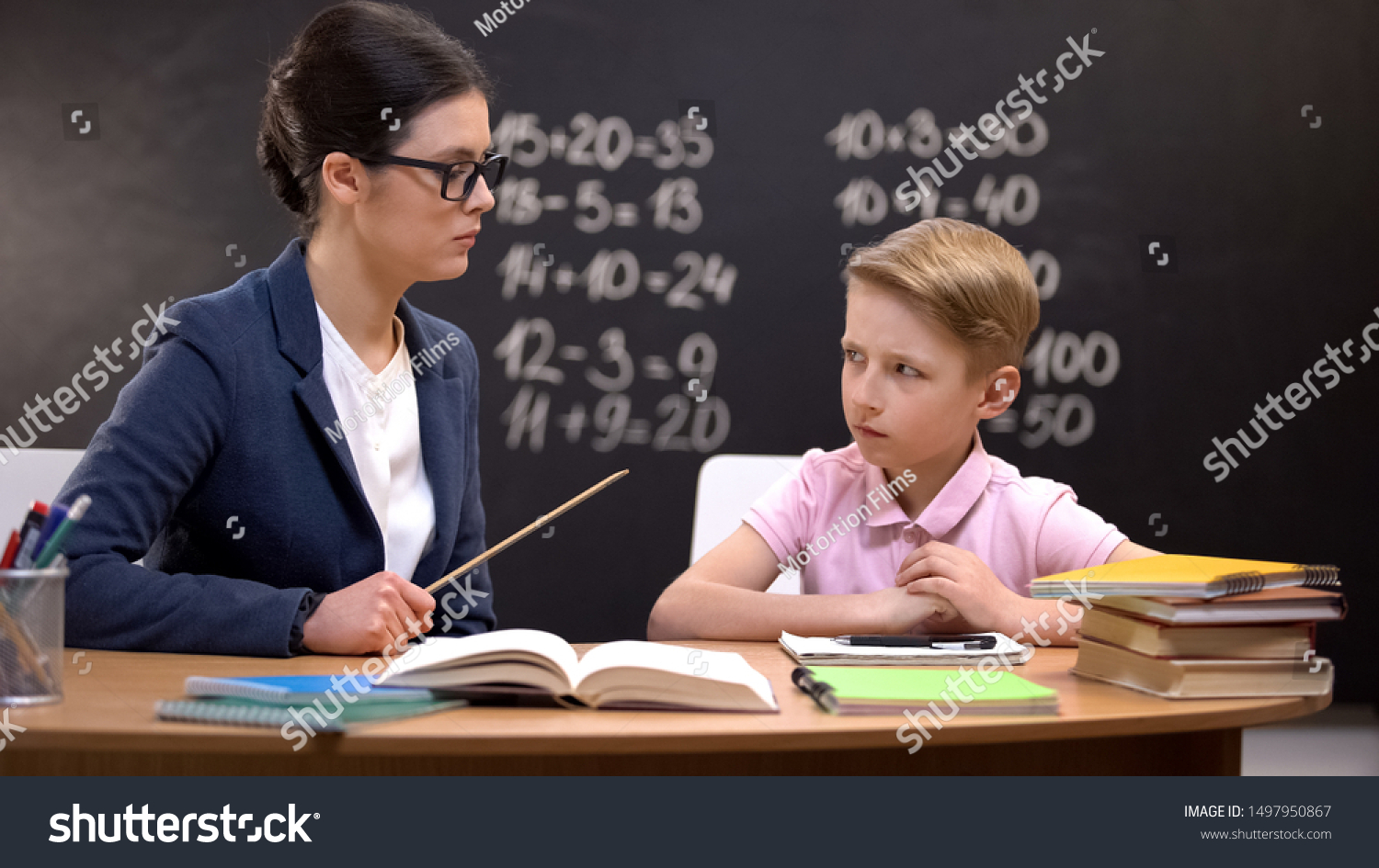 Angry Teacher Punish 이미지, 스톡 사진 및 벡터 | Shutterstock