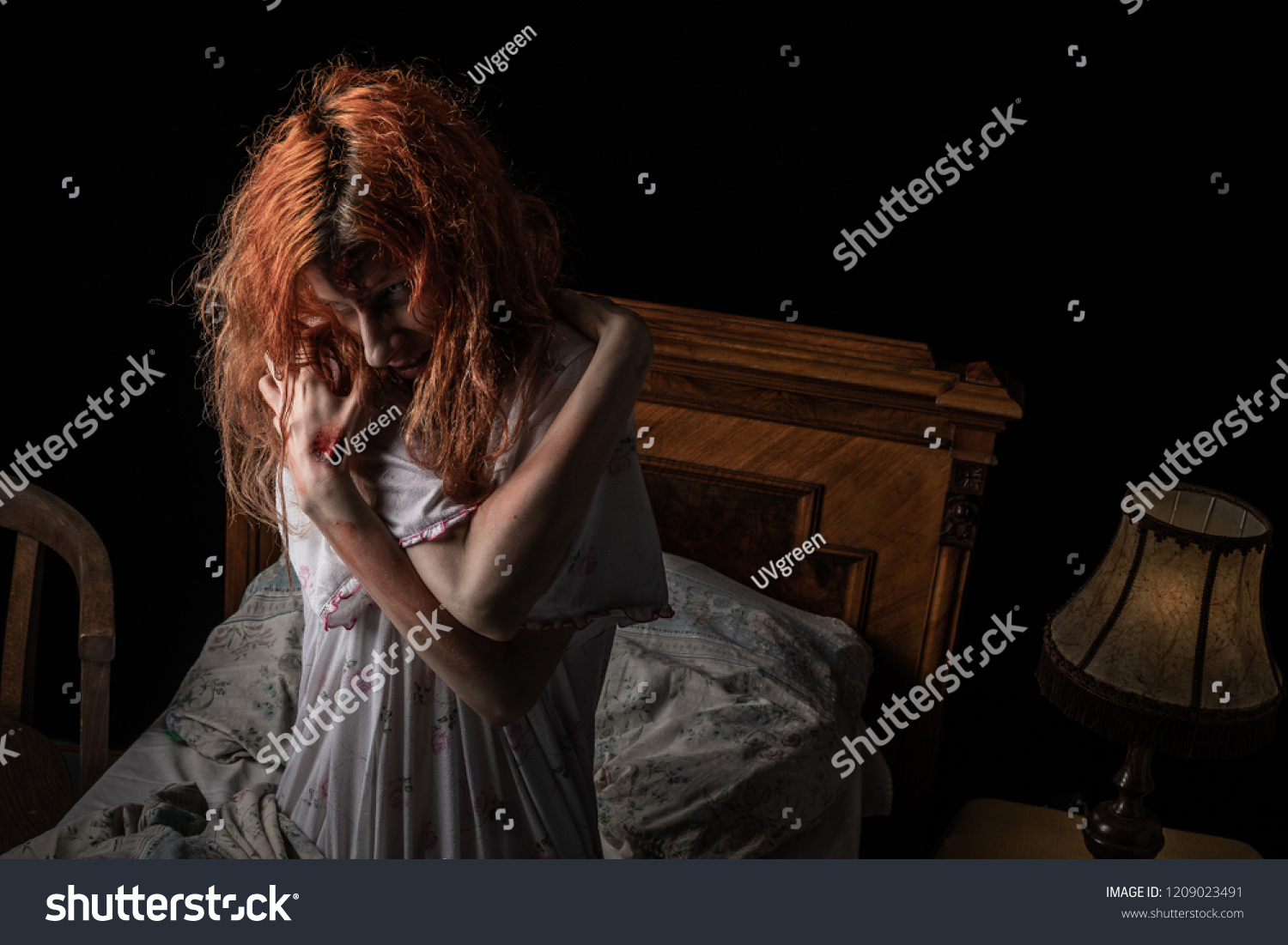 Scary Woman Possessed By Devil Bed Stock Photo 1209023491 | Shutterstock