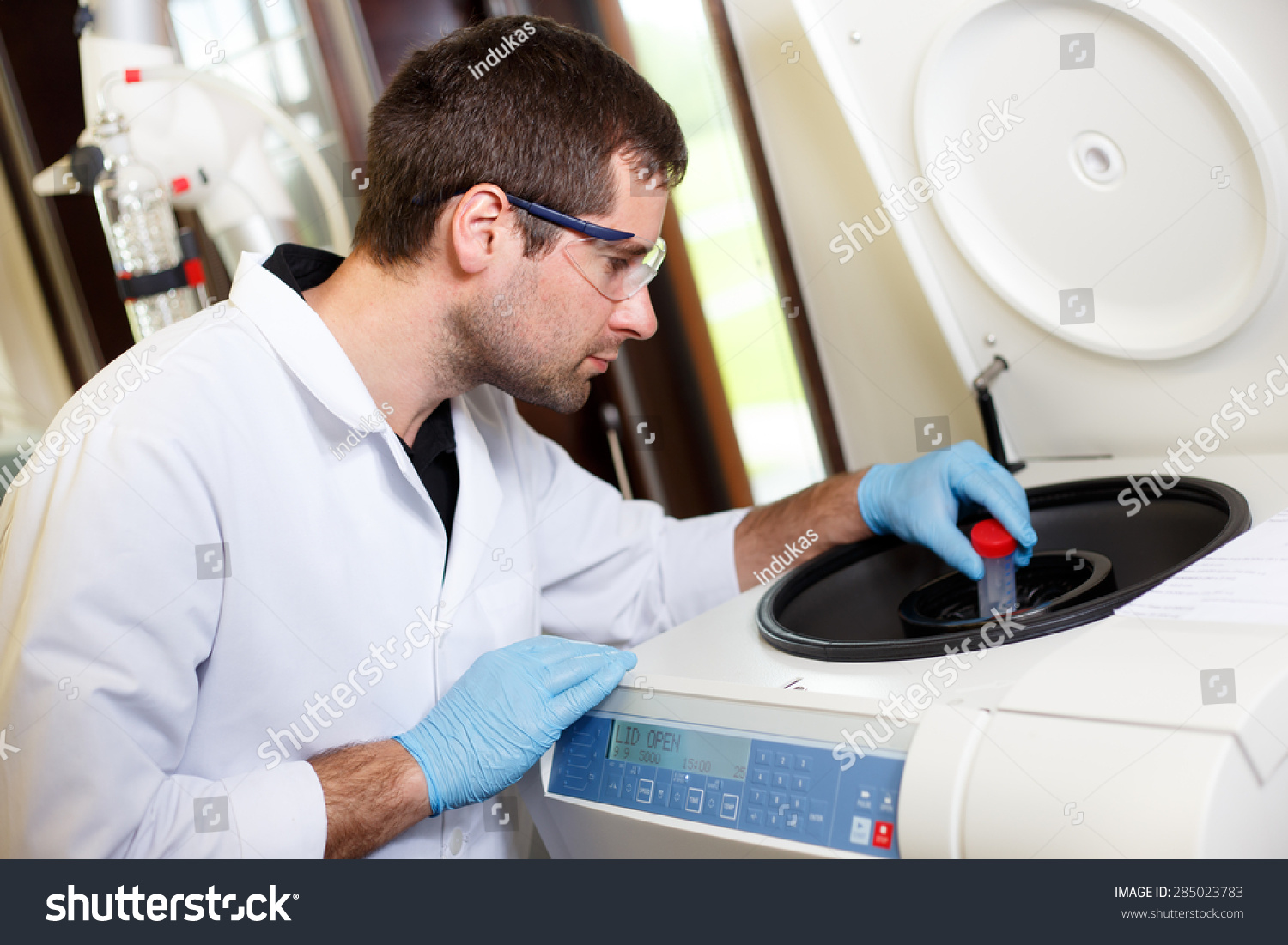 Scientist Conducting Research Lab Environment Stock Photo 285023783 ...