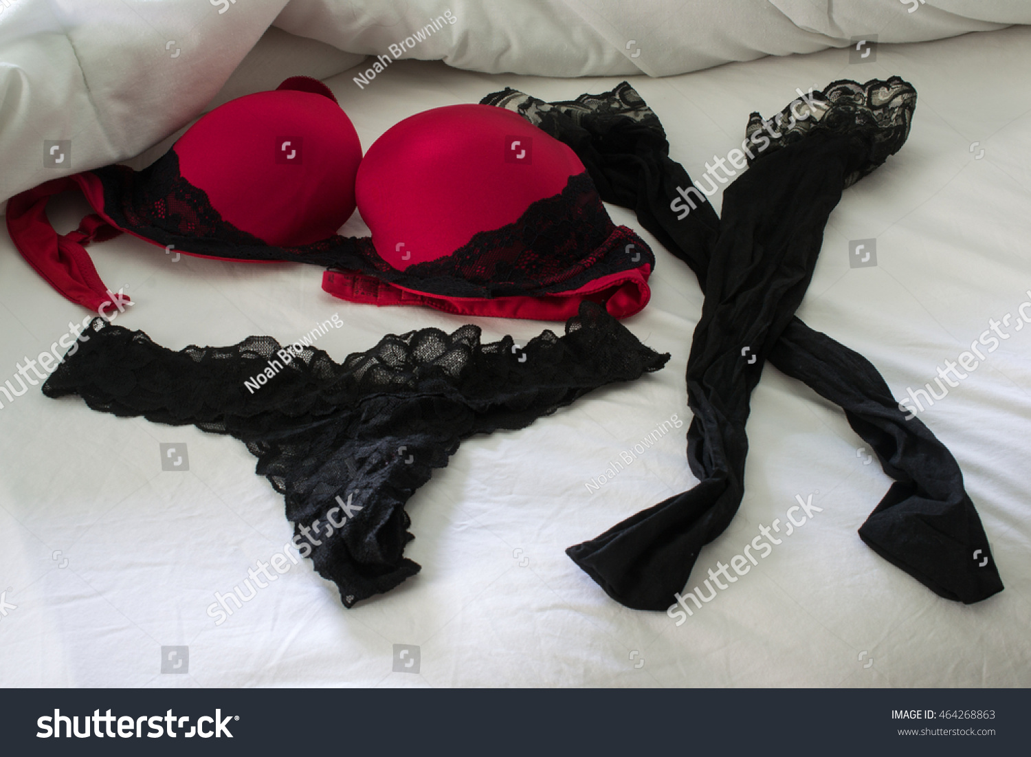 Black lace seduction fan pictures