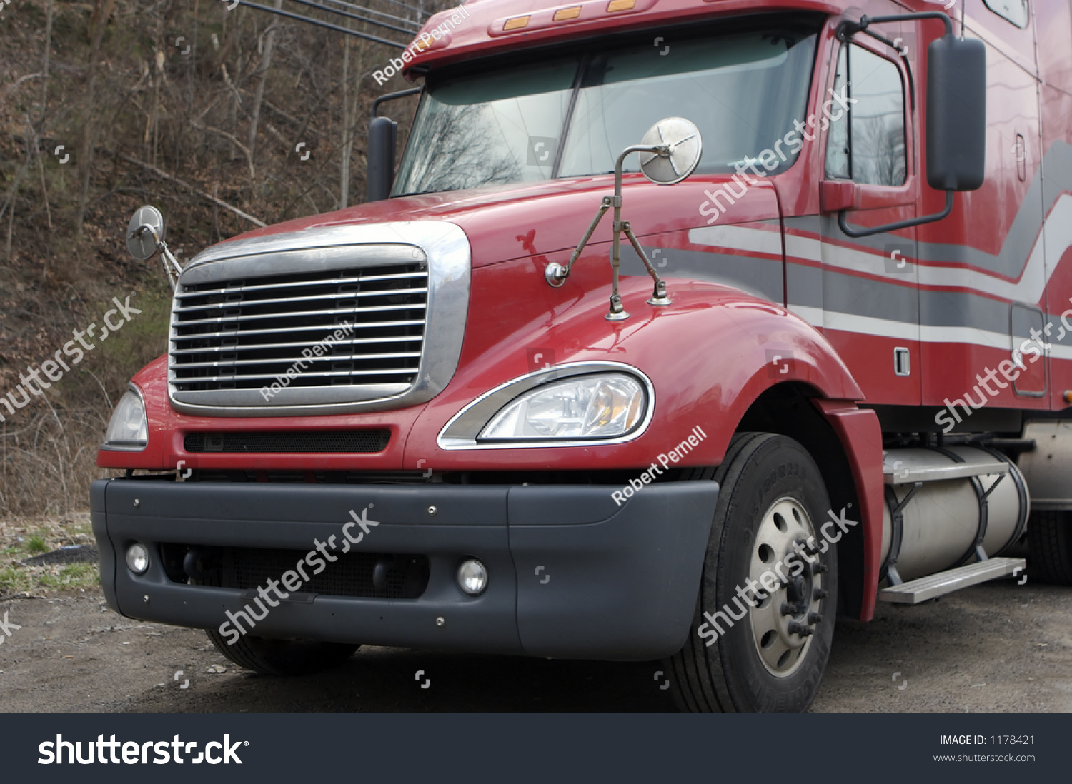 Semi Truck Front End Stock Photo 1178421 : Shutterstock