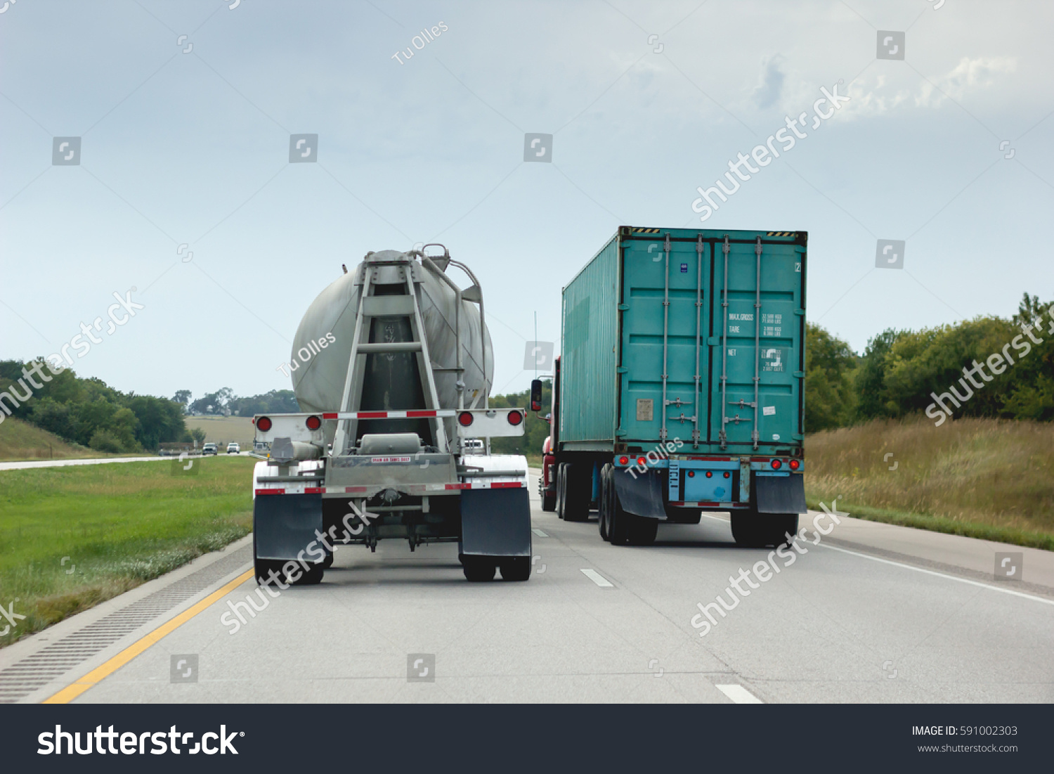 Semi Trucks Blocking Highway Lanes Stock Photo 591002303 Shutterstock