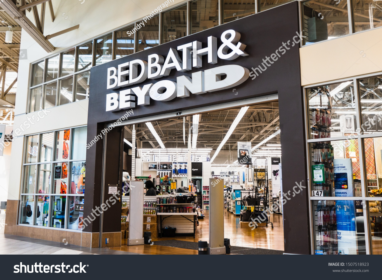 252 Bed Bath And Beyond Images Stock Photos Vectors Shutterstock   Stock Photo Sep Milpitas Ca Usa Bed Bath Beyond Store Entrance At The Great Mall In South San 1507518923 