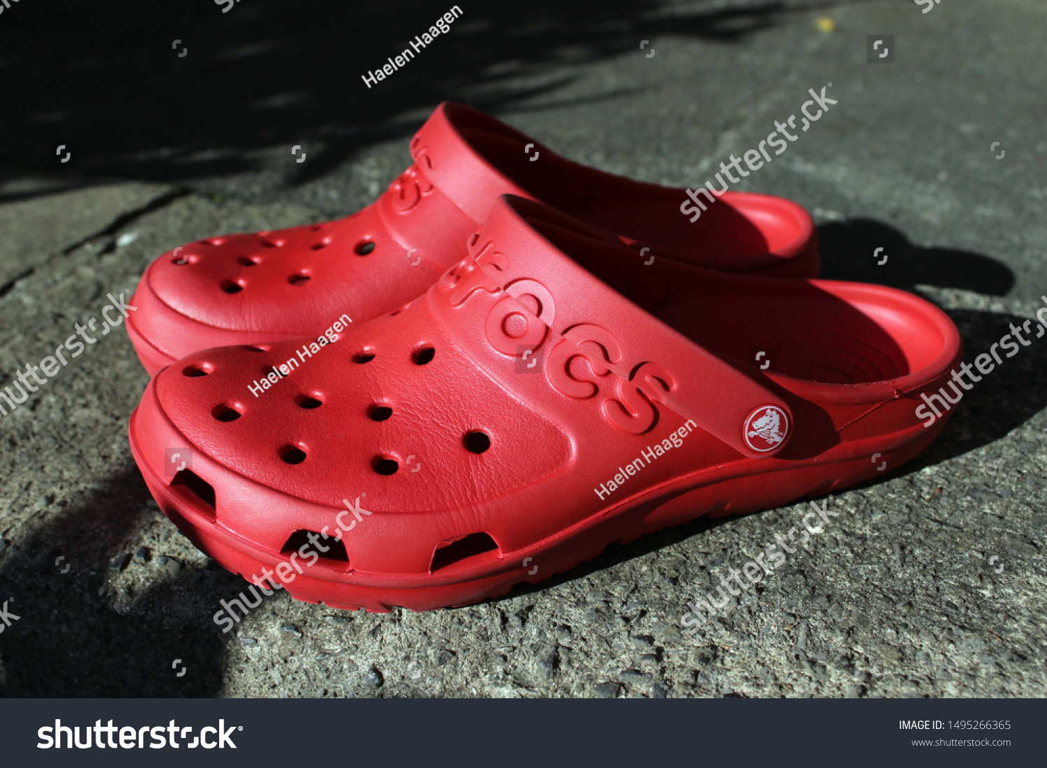 crocs shoes 2019