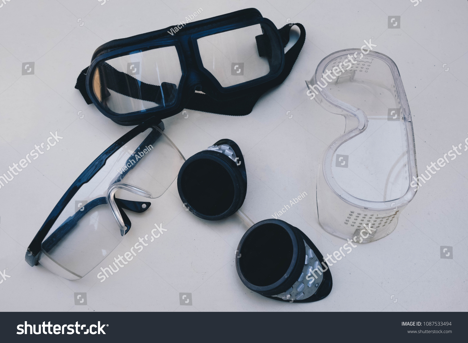 carpenter goggles