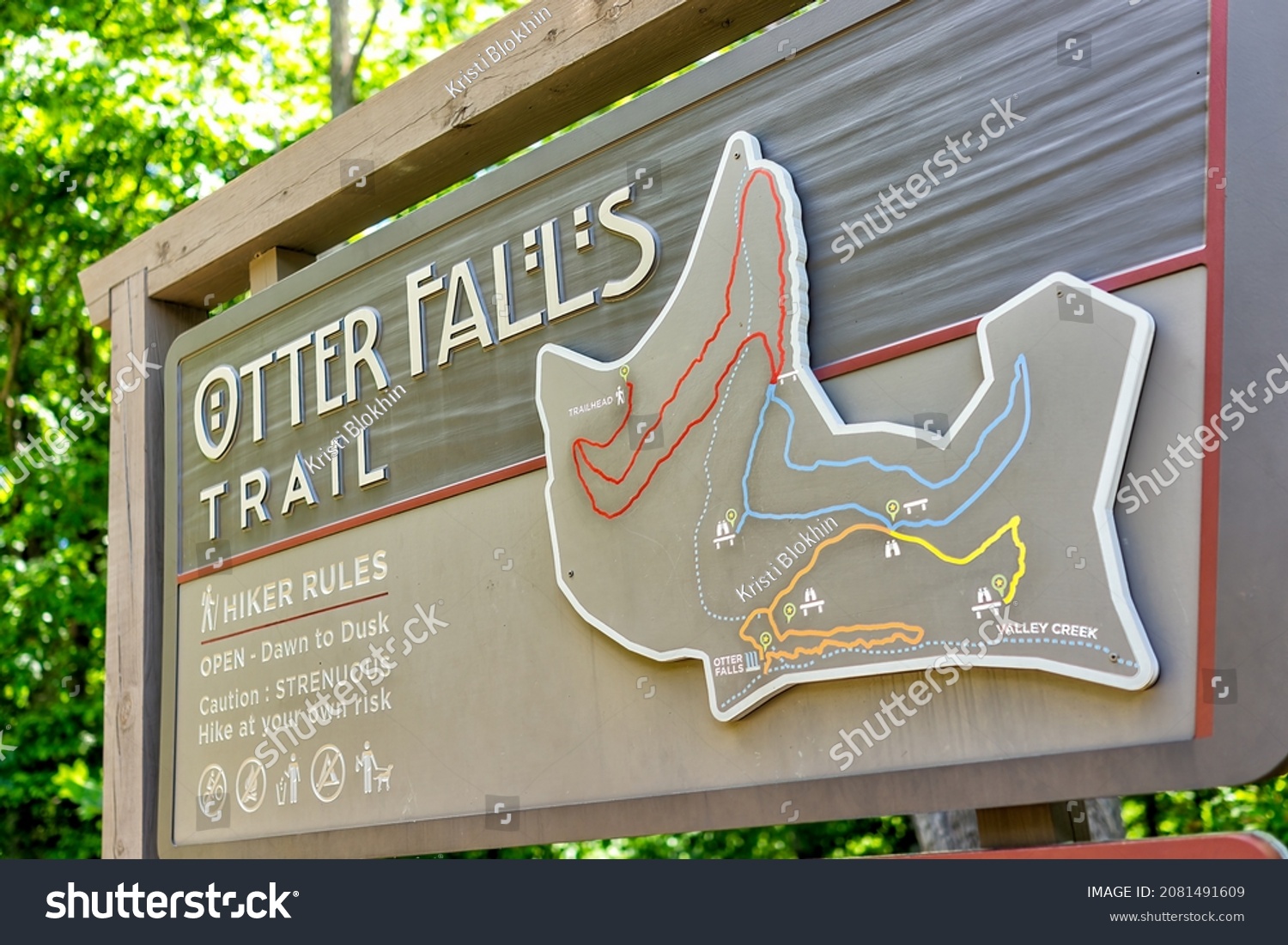 Otter Falls Trail Map Strenuous Trail Images, Stock Photos & Vectors | Shutterstock