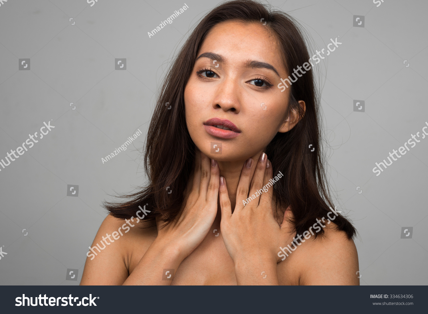 Sexy Asian Woman Naked Foto Stock 334634306 Shutterstock