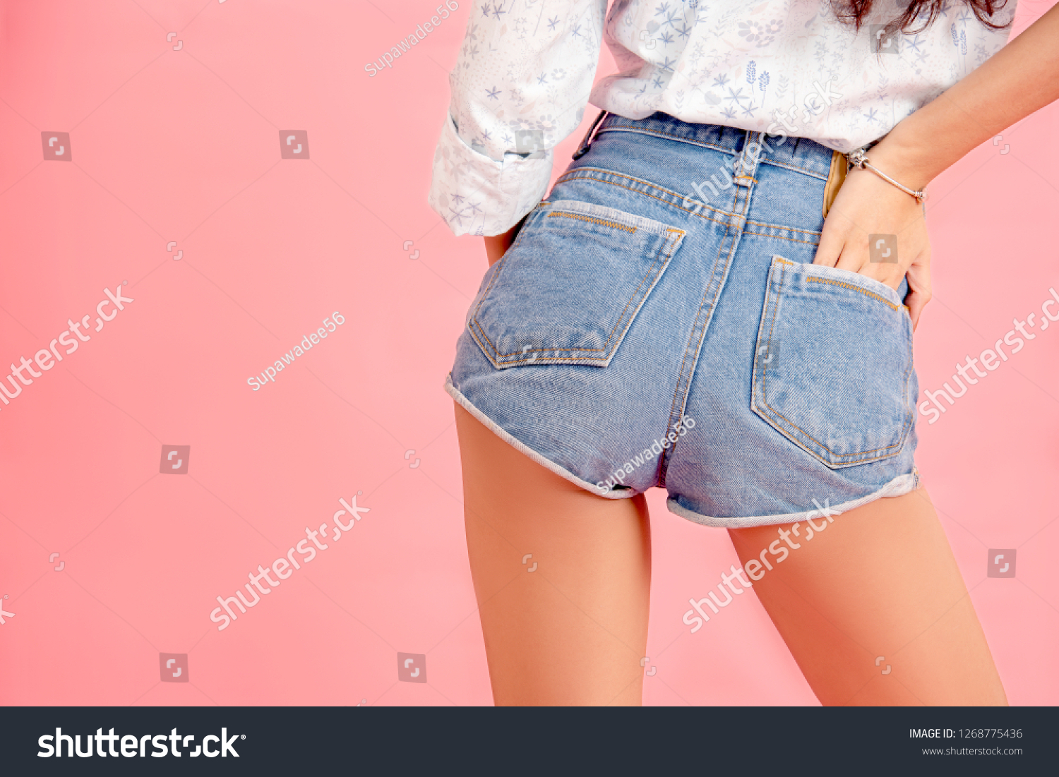 Sexy shorts that look like pants