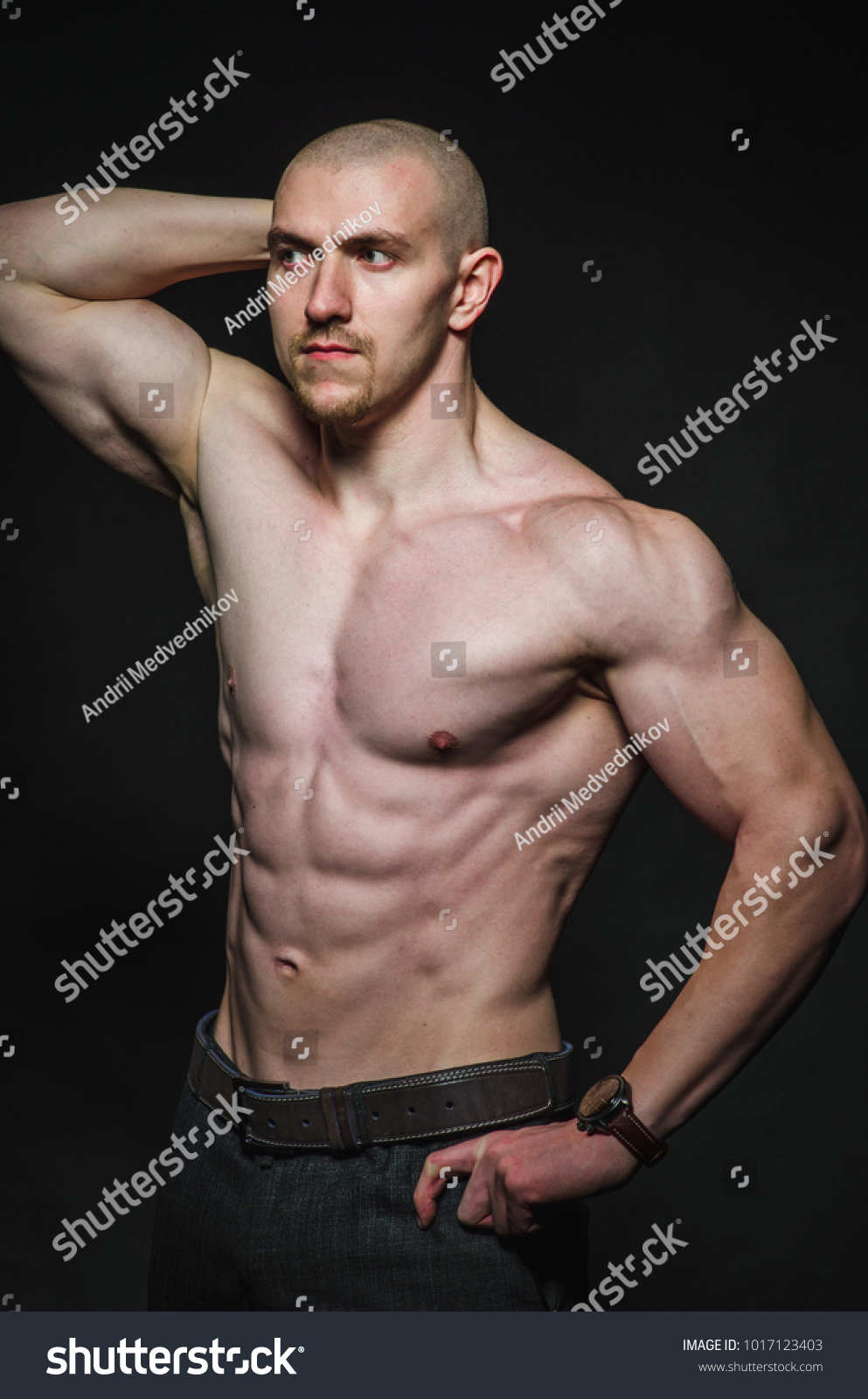 Sexy Bald Guy Posing Topless On Foto De Stock Editar Ahora 1017123403