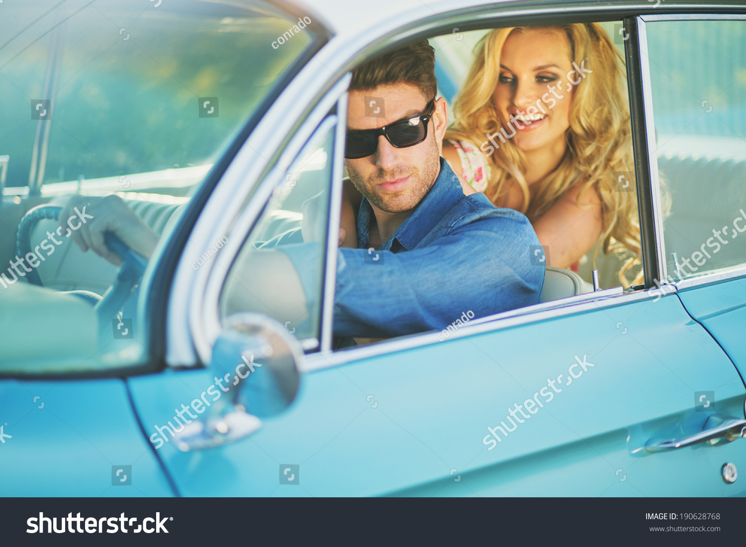 Sexy Couple Old Car Stock Photo 190628768 | Shutterstock