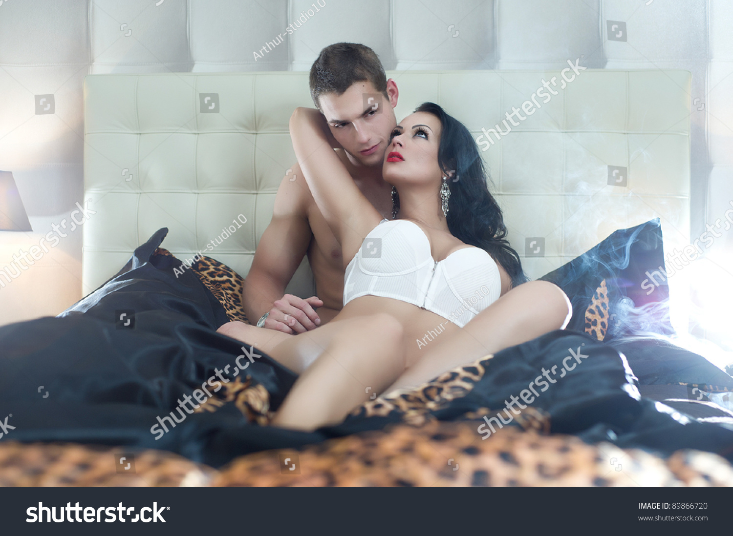 Sexy Couple Romantic Pose Stock Photo 89866720 | Shutterstock