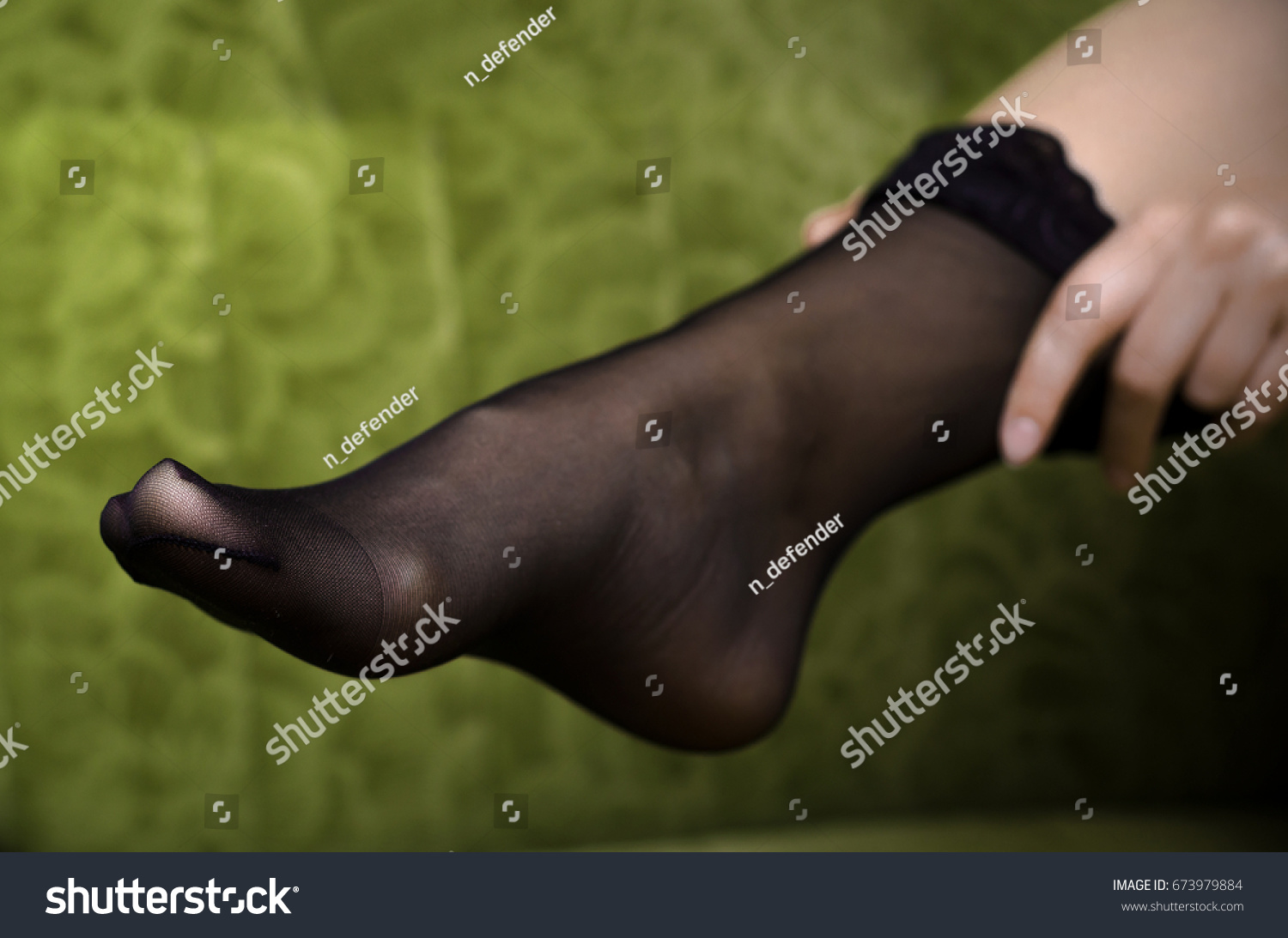 Sexy Female Feet Black Stockings On Foto Stock 673979884 Shutterstock