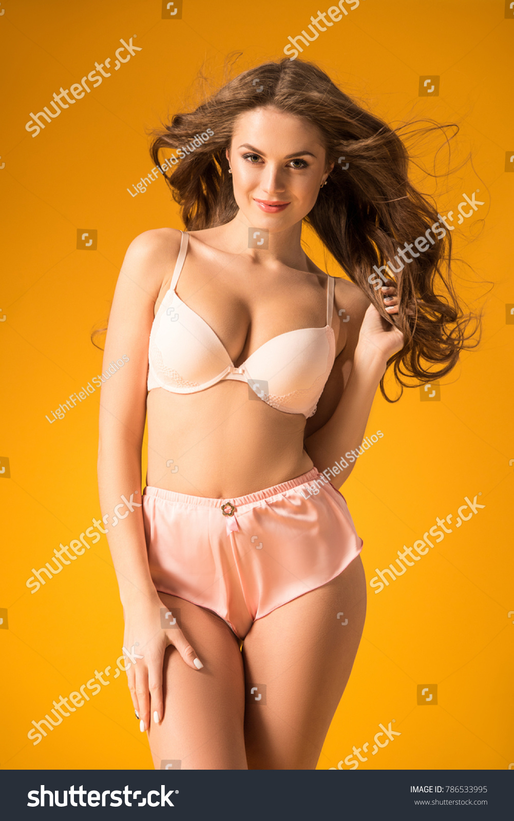 Sexy Girl Posing Lingerie Set Isolated库存照片786533995 Shutterstock