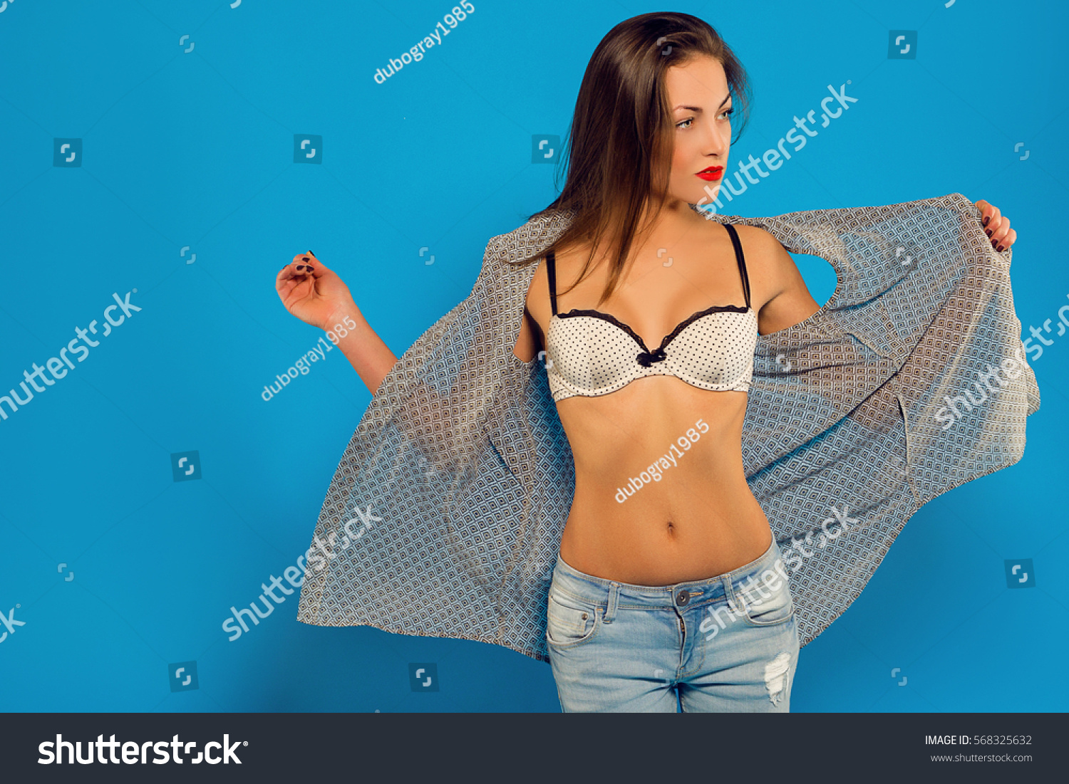 sexy girl takes off bra