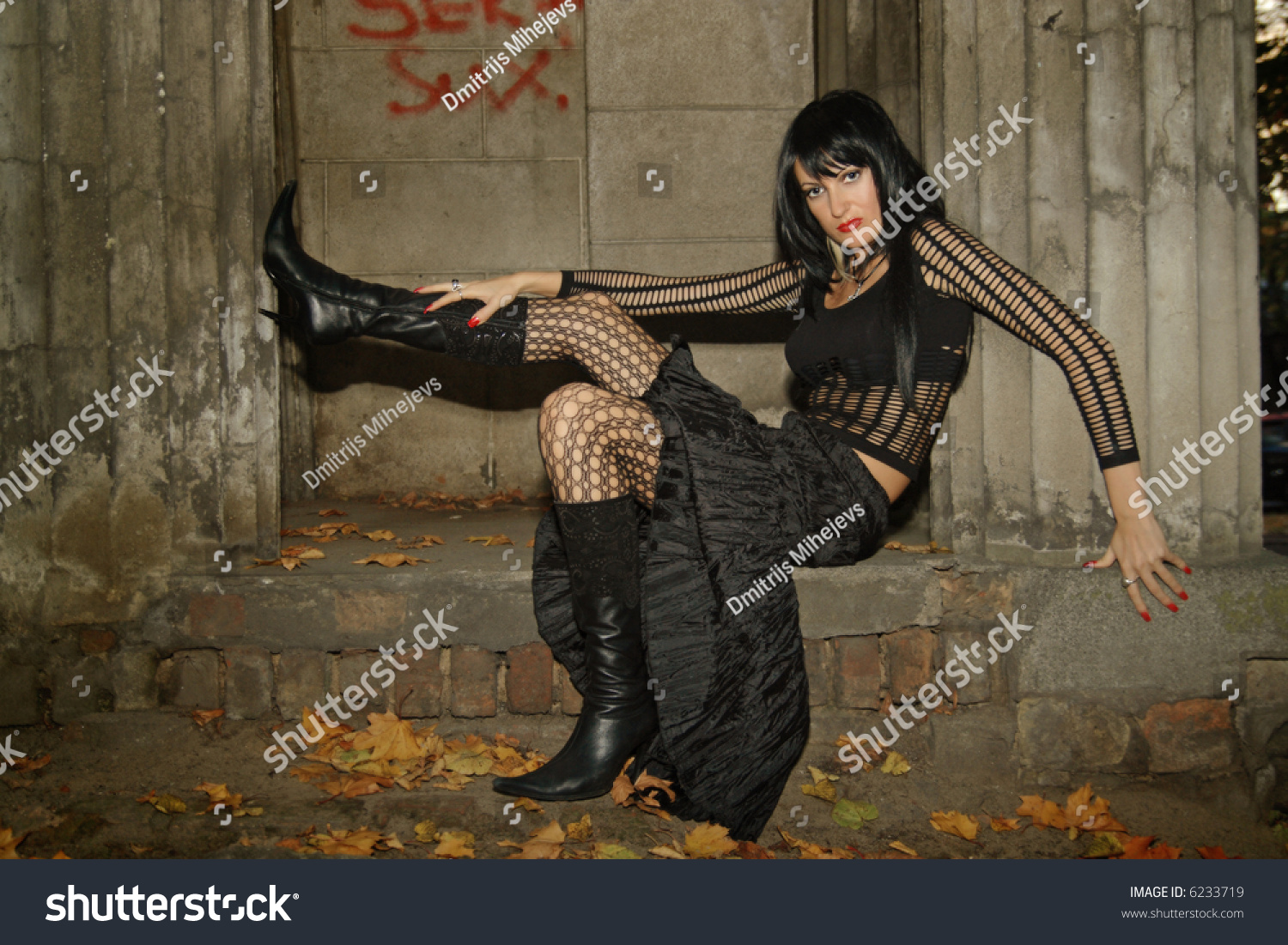 Sexy Goth Girl Sitting On Concrete Stock Photo 6233719 : Shutterstock
