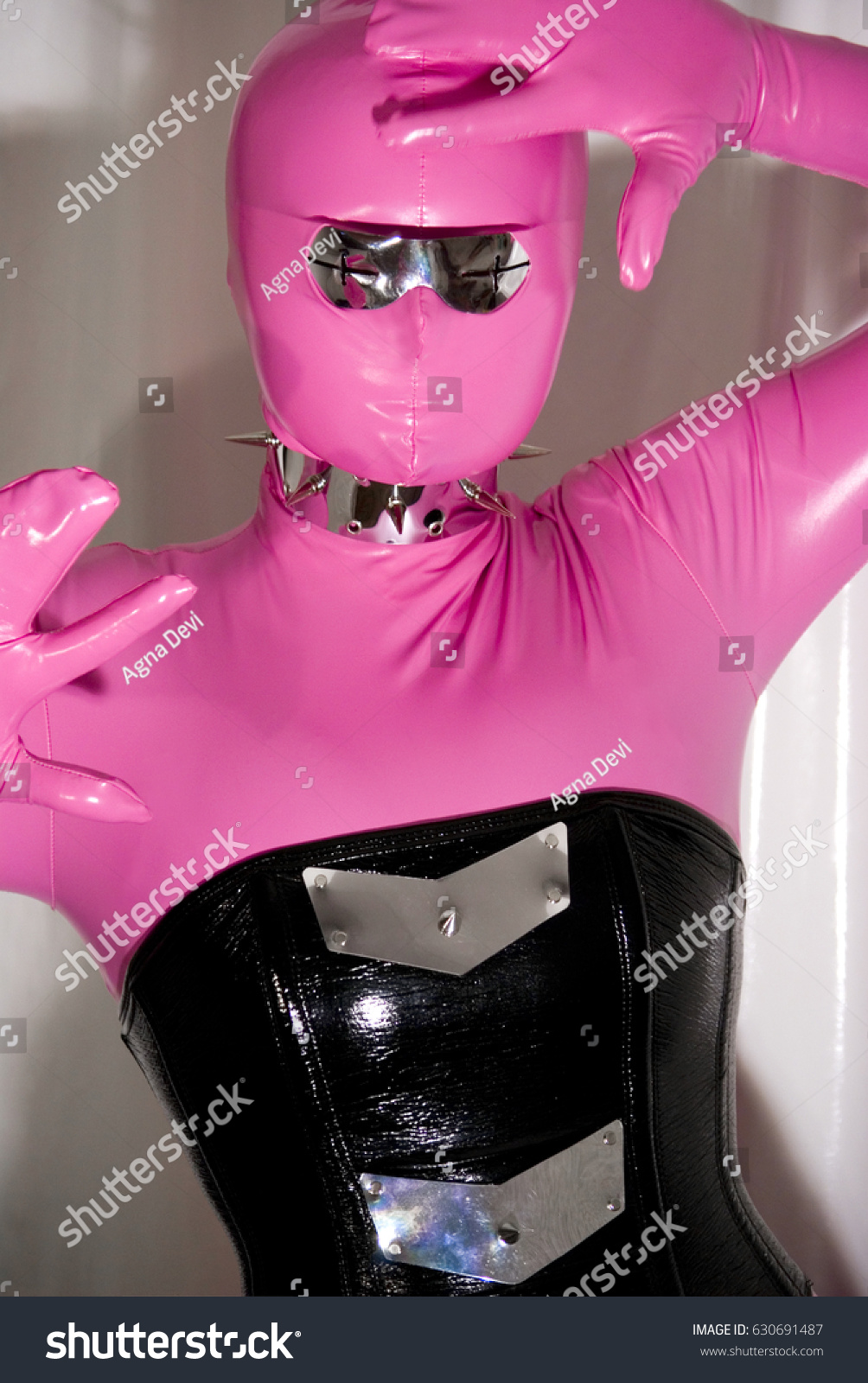 Sexy Hot Slavegirl Zentai Wearing Pink Stockfoto 630691487 Shutterstock 