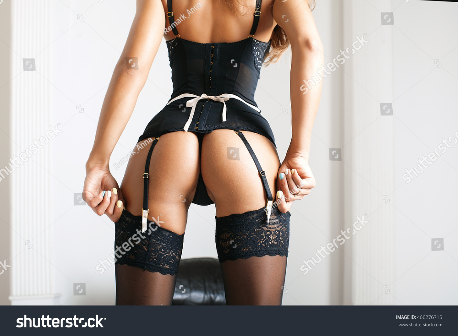Sexy Maid Ass
