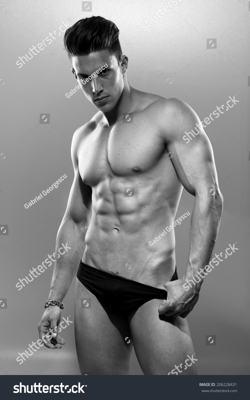 Sexy Portrait Very Muscular Shirtless Male库存照片 Shutterstock