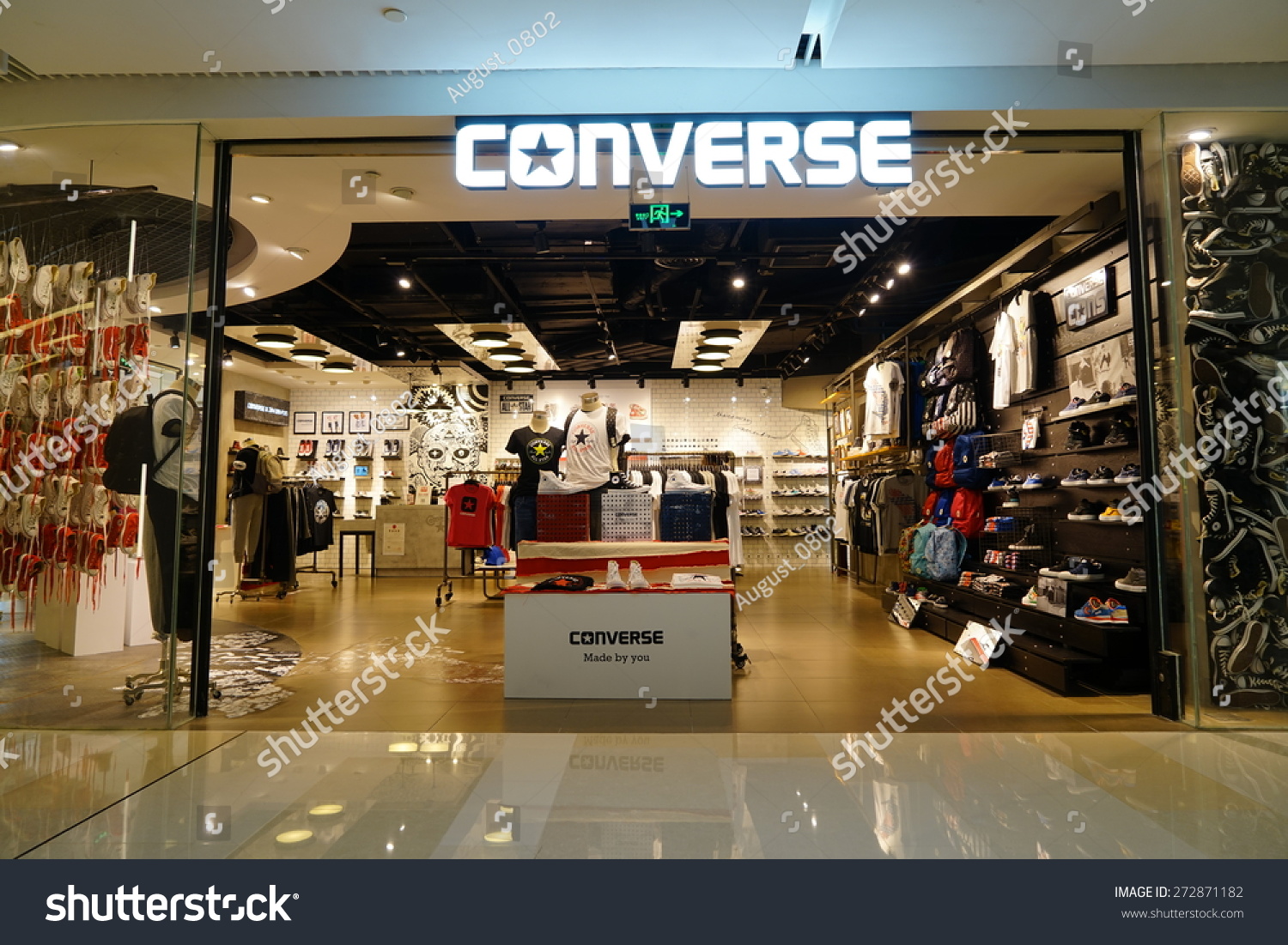 converse mall