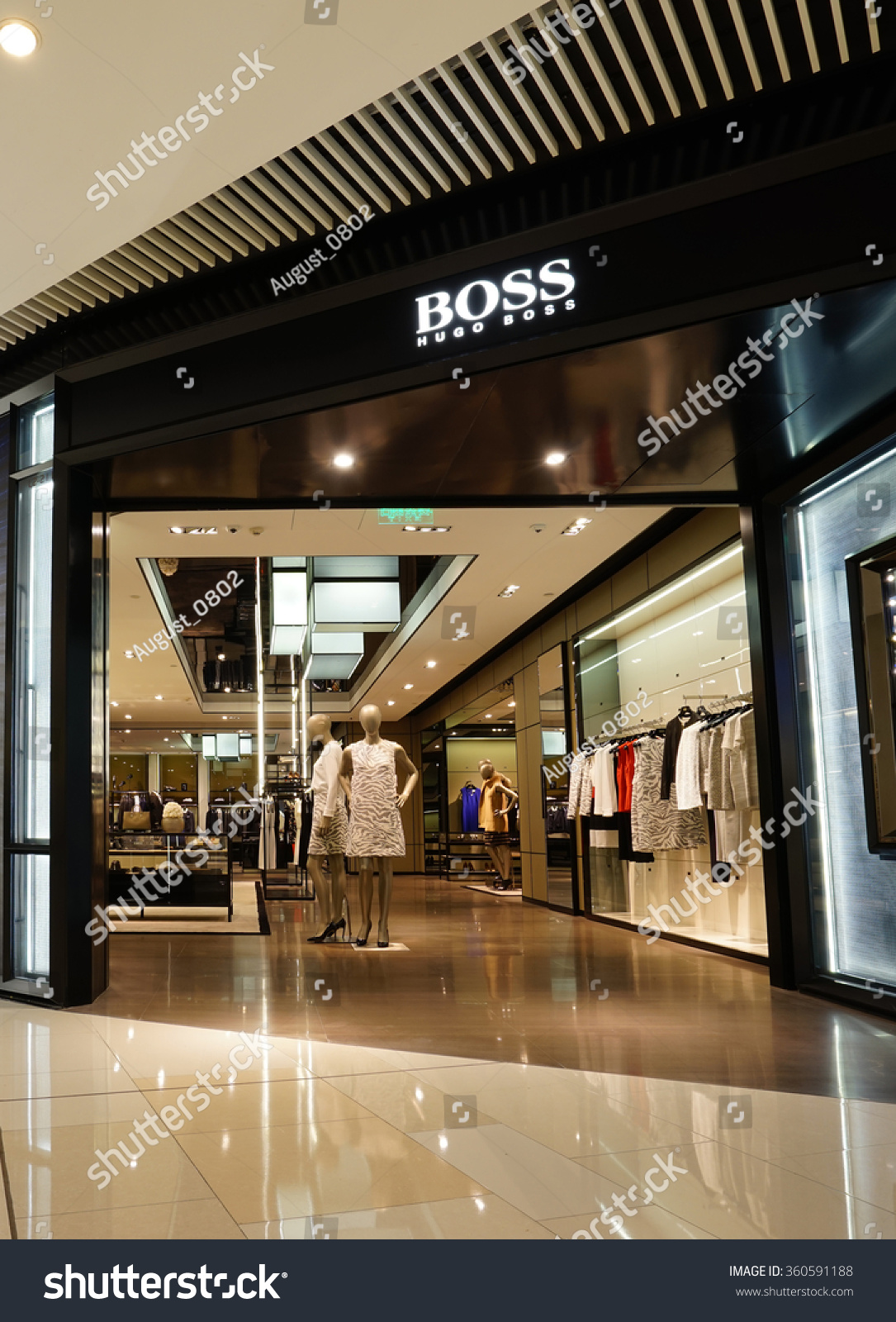 hugo boss retail stores