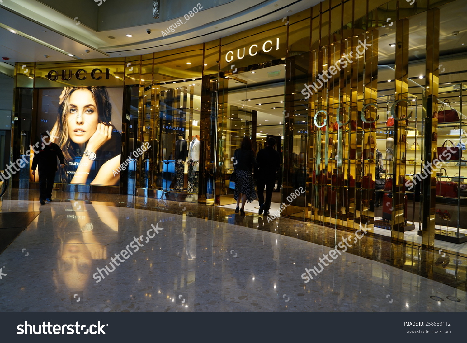 gucci ifc mall