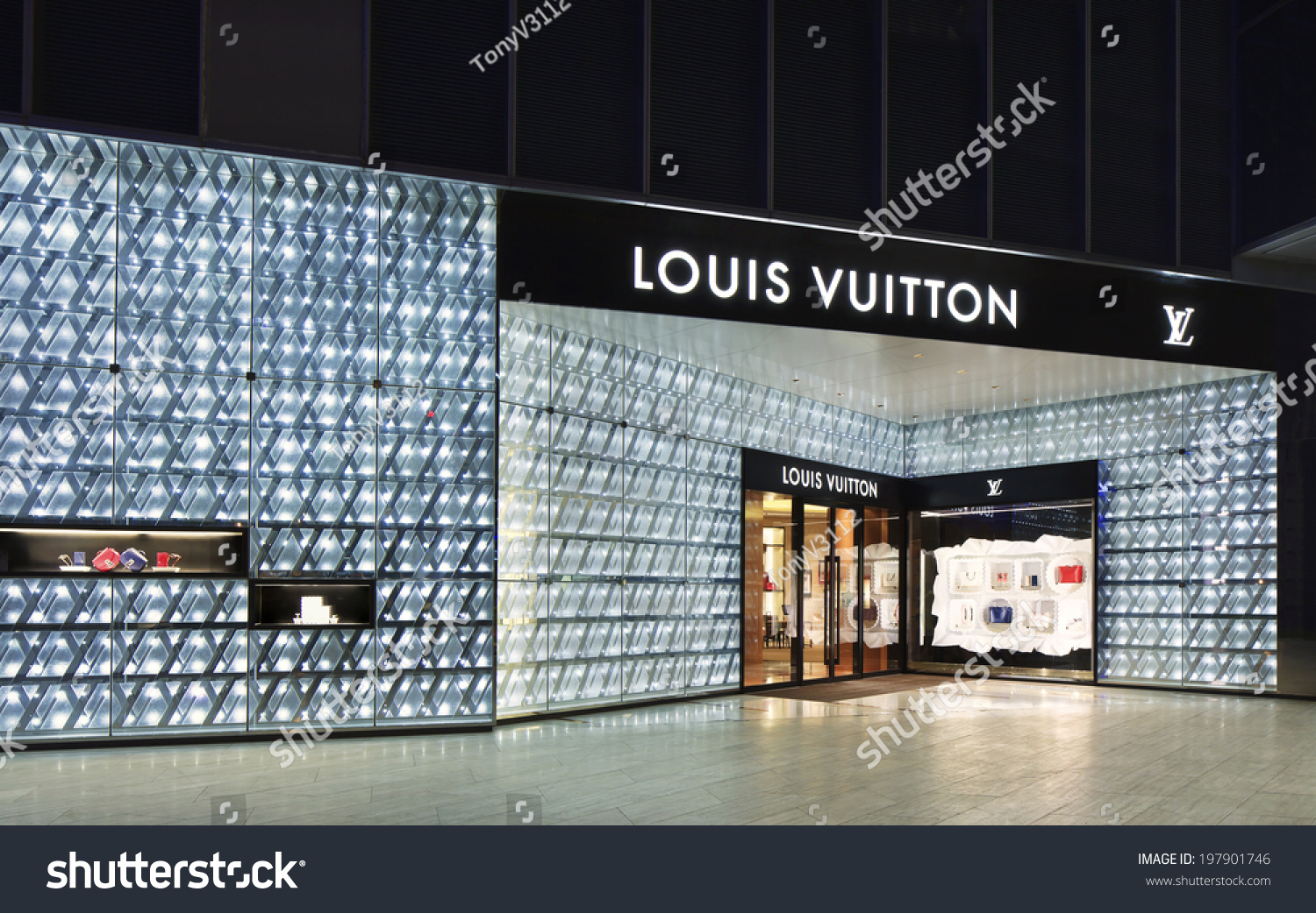 louis vuitton moët hennessy