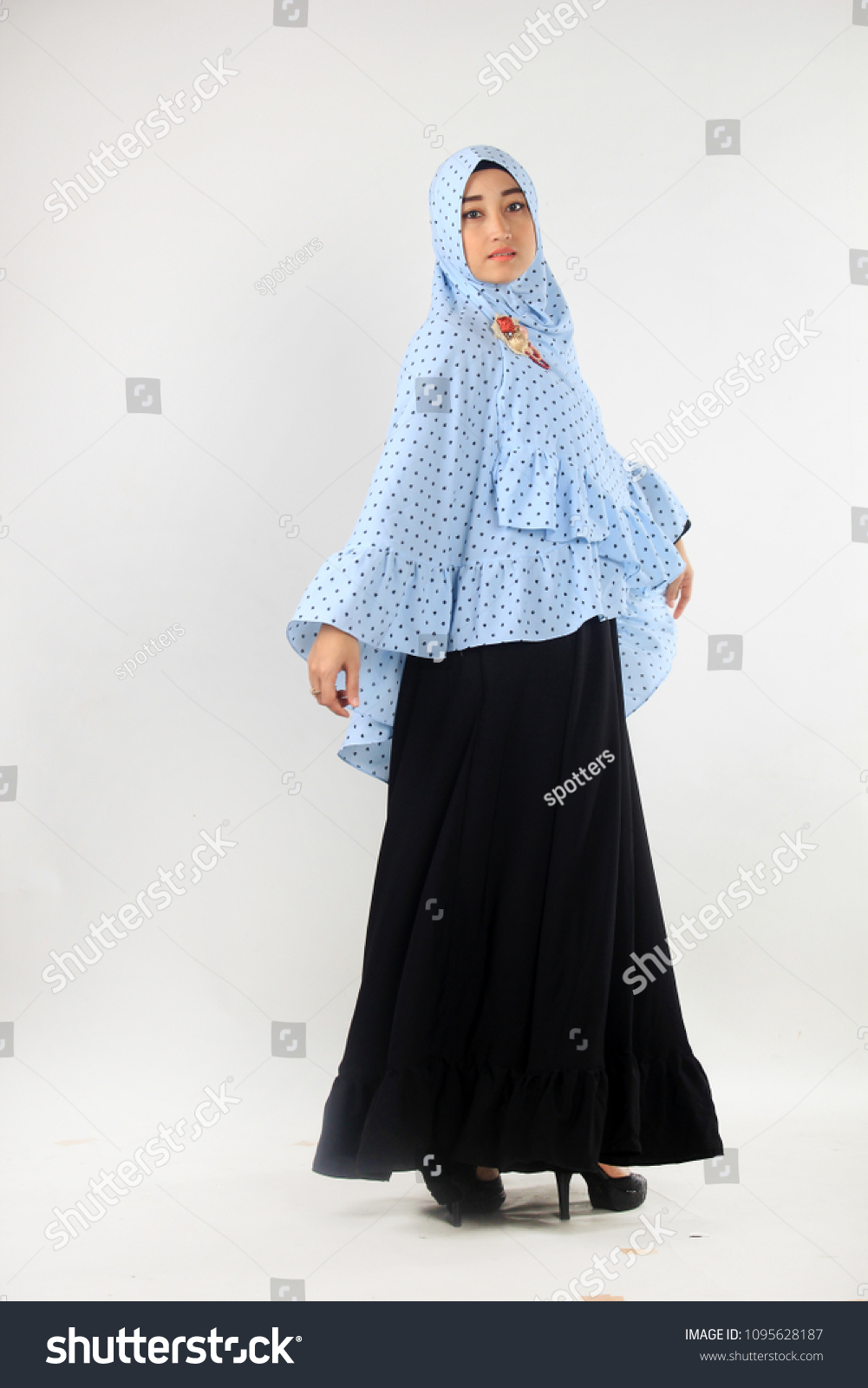 Shooting Model Clothes Muslim Women Welcome Stock Photo Edit Now