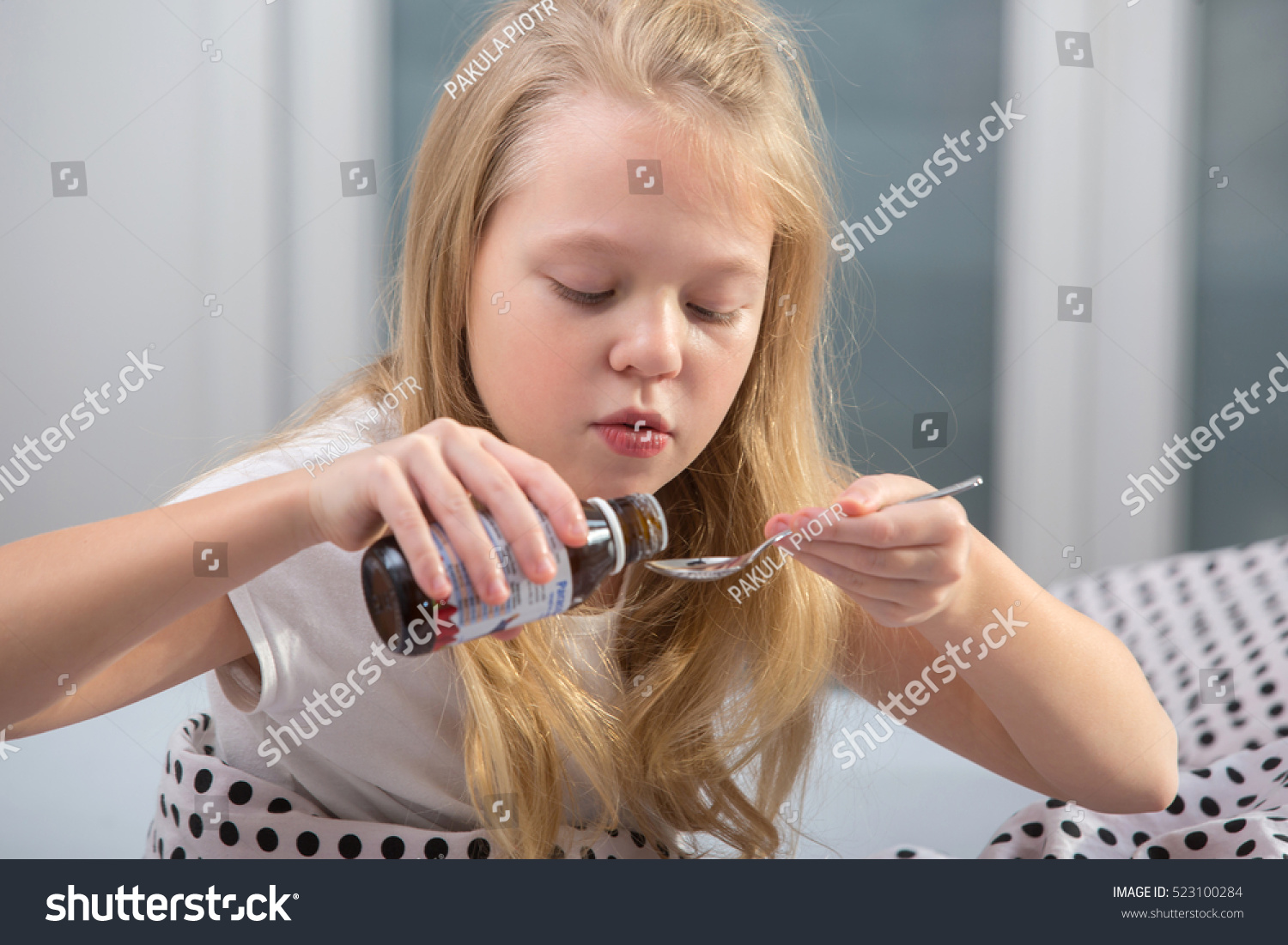 Sick Girl Bed Taking Medicine Stock Photo 523100284 Shutterstock