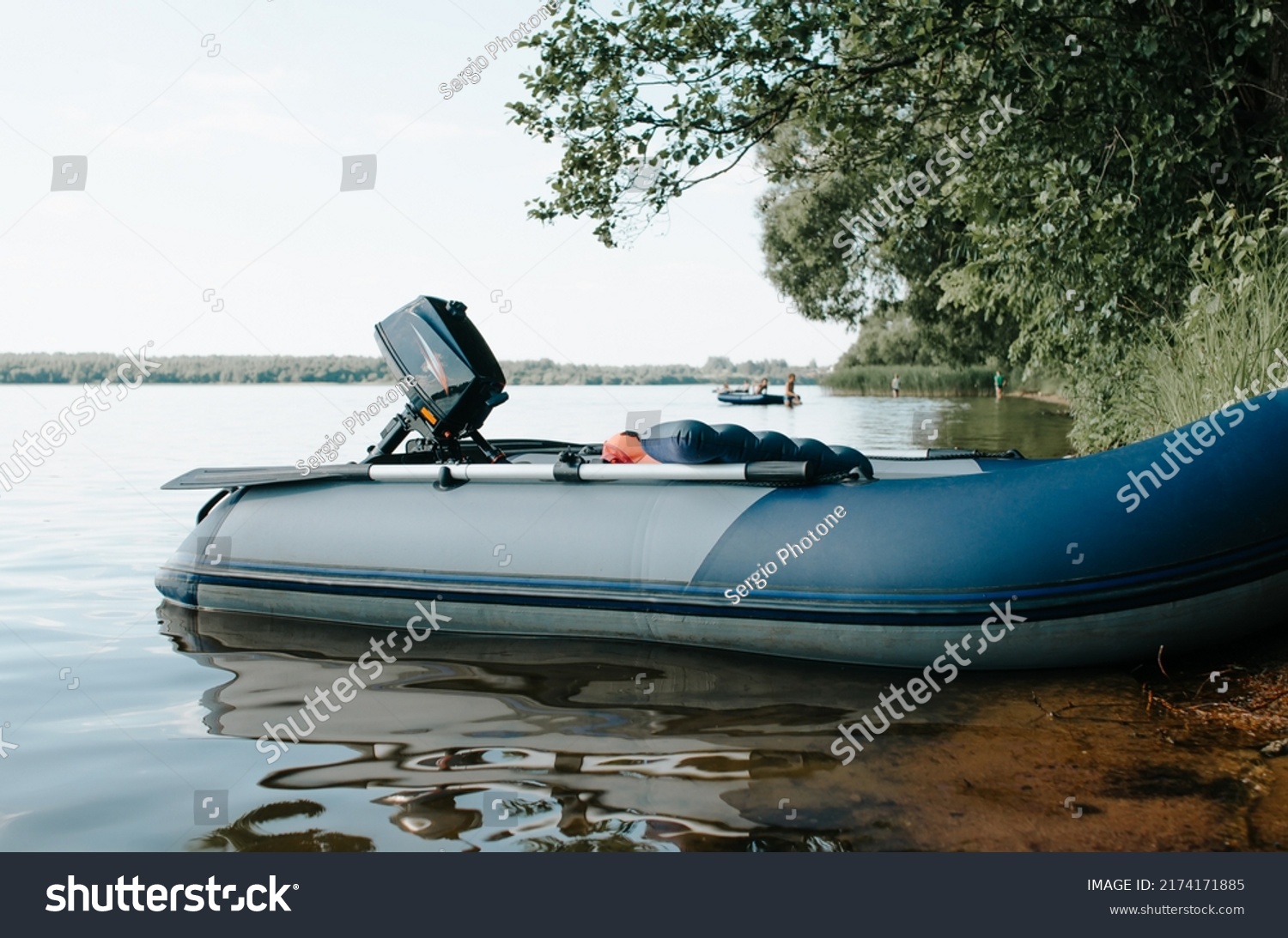 3,425 Parking motor boats Images, Stock Photos & Vectors | Shutterstock