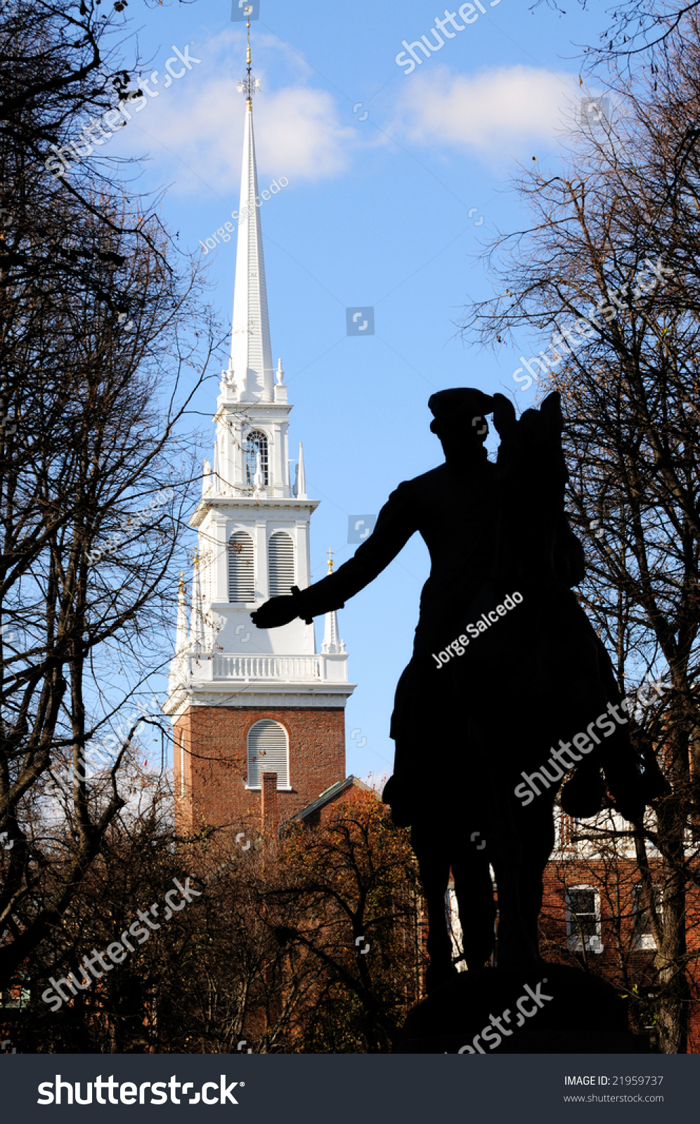 Silhouette Paul Revere Statue Against Tower Stock Photo 21959737 ...