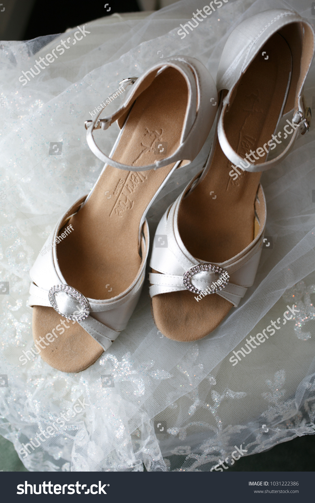 grey lace wedding shoes