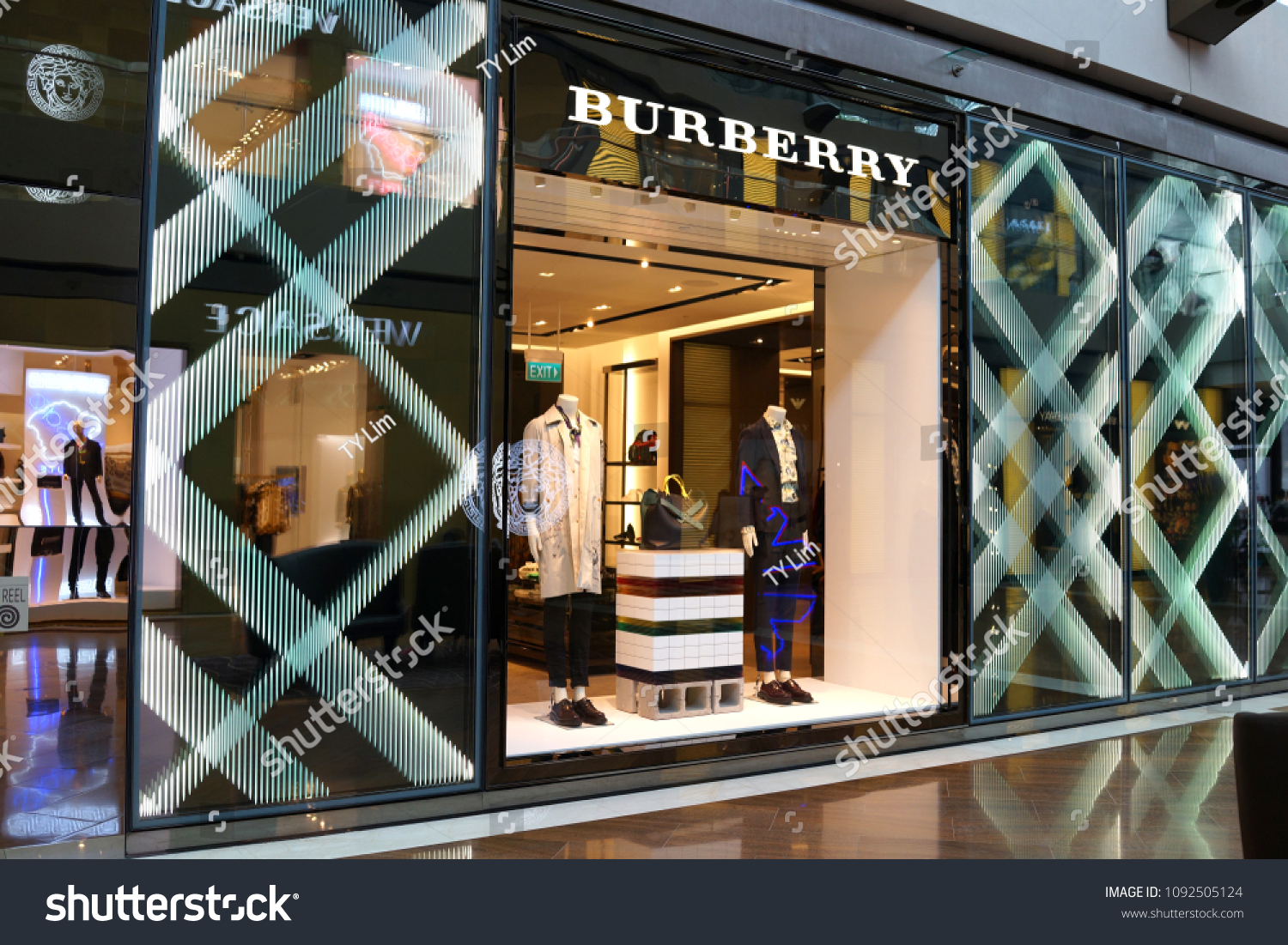 burberry marina mall