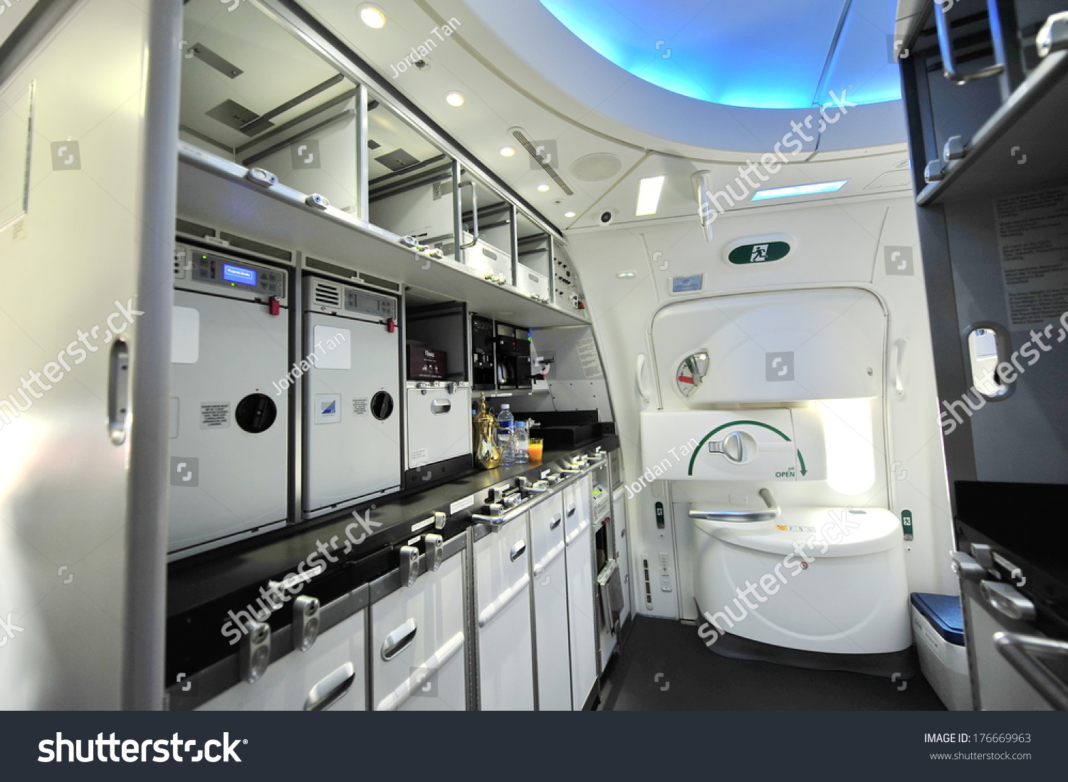 Singapore February 12 Front Galley Qatar Stock Photo ... Singapore February 12 Front Galley Qatar Stock Photo ...