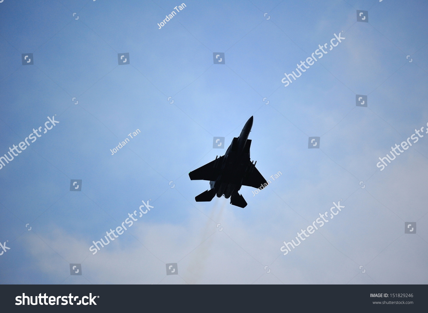 Singapore - July 20: Republic Of Singapore Air Force F15-Sg Performing ...