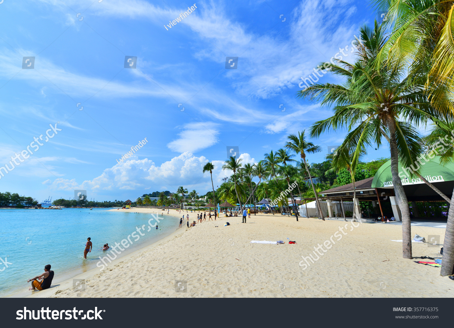 Singapore Nov 18 Siloso Beach Sentosa Stock Photo (Edit Now) 357716375