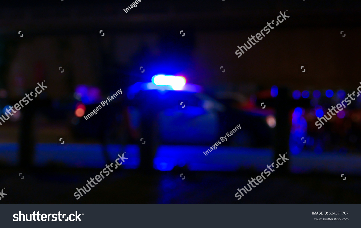 Siren On Police Car Flashing Defocused Stock Photo 634371707 | Shutterstock