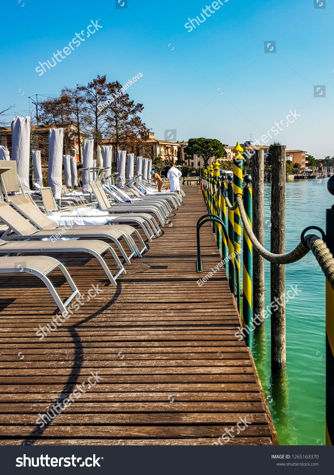 Sirmione Italy March 23 18 Aquaria Stock Photo Edit Now