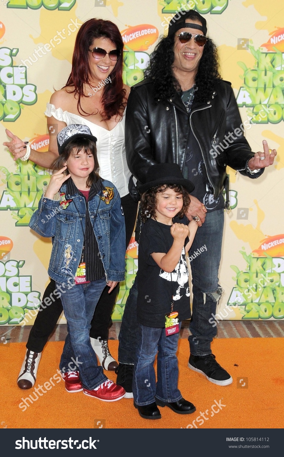 Slash And Family At Nickelodeon'S 2009 Kids' Choice Awards. Pauly ...