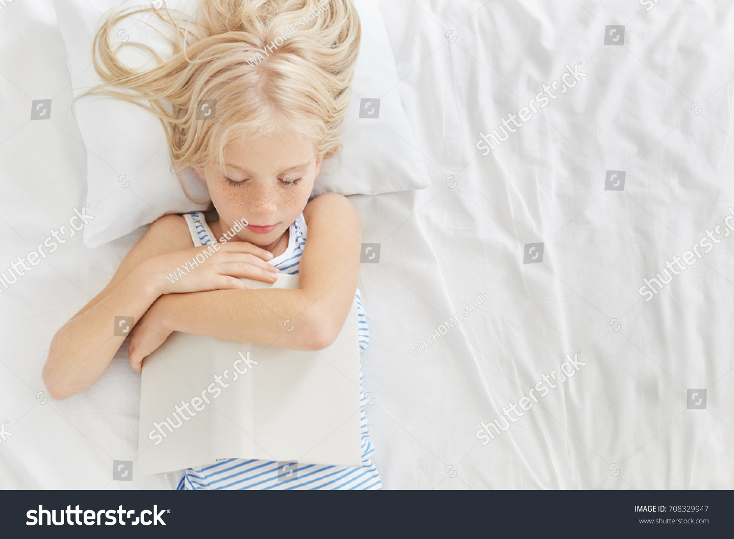 Sleeping Girl Long Blonde Hair Keeping Stock Photo 708329947