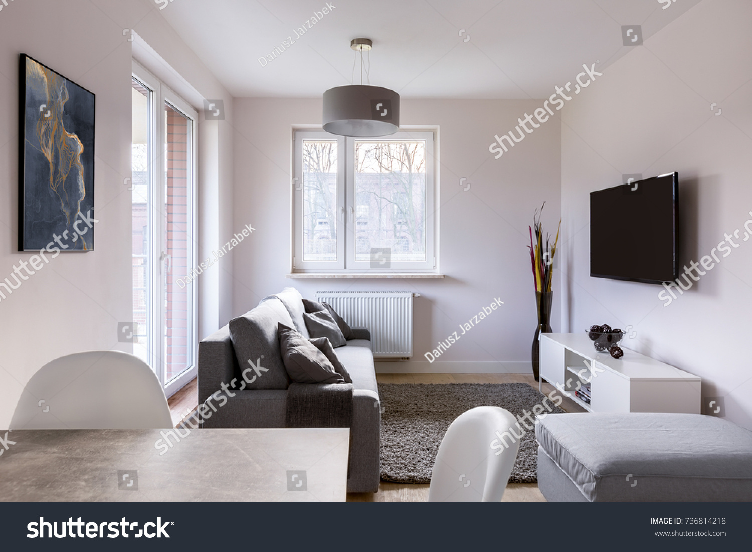 Small Living Room Table Couch Television Stockfoto Jetzt