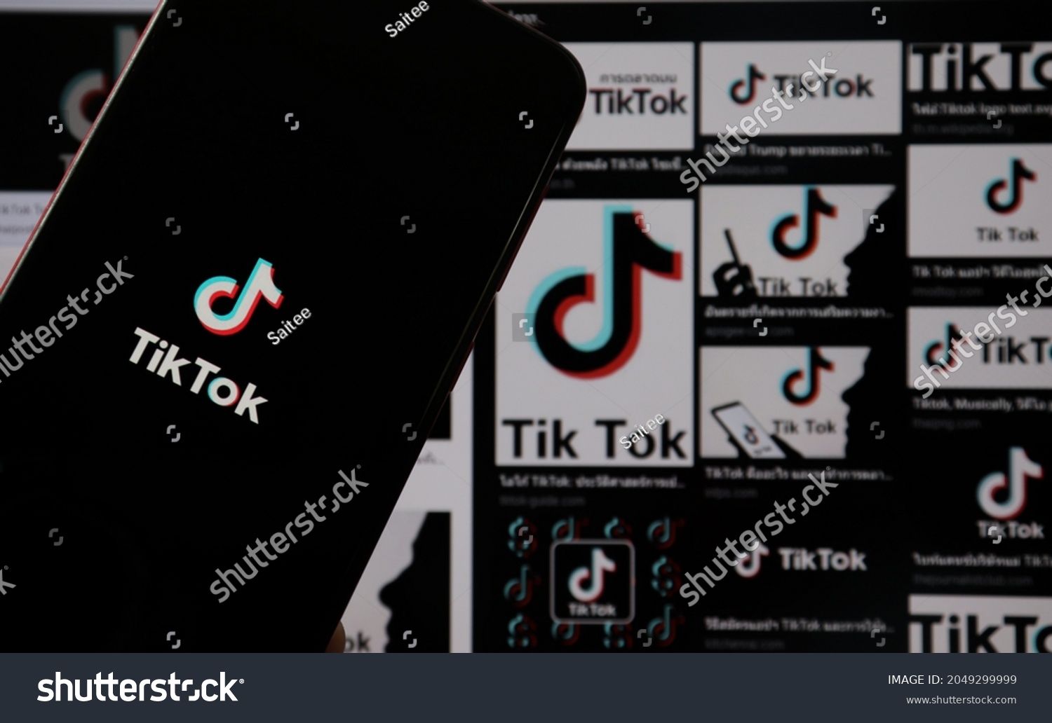 Smartphone Logo Tik Tok Most Popular Stock Photo 2049299999 | Shutterstock