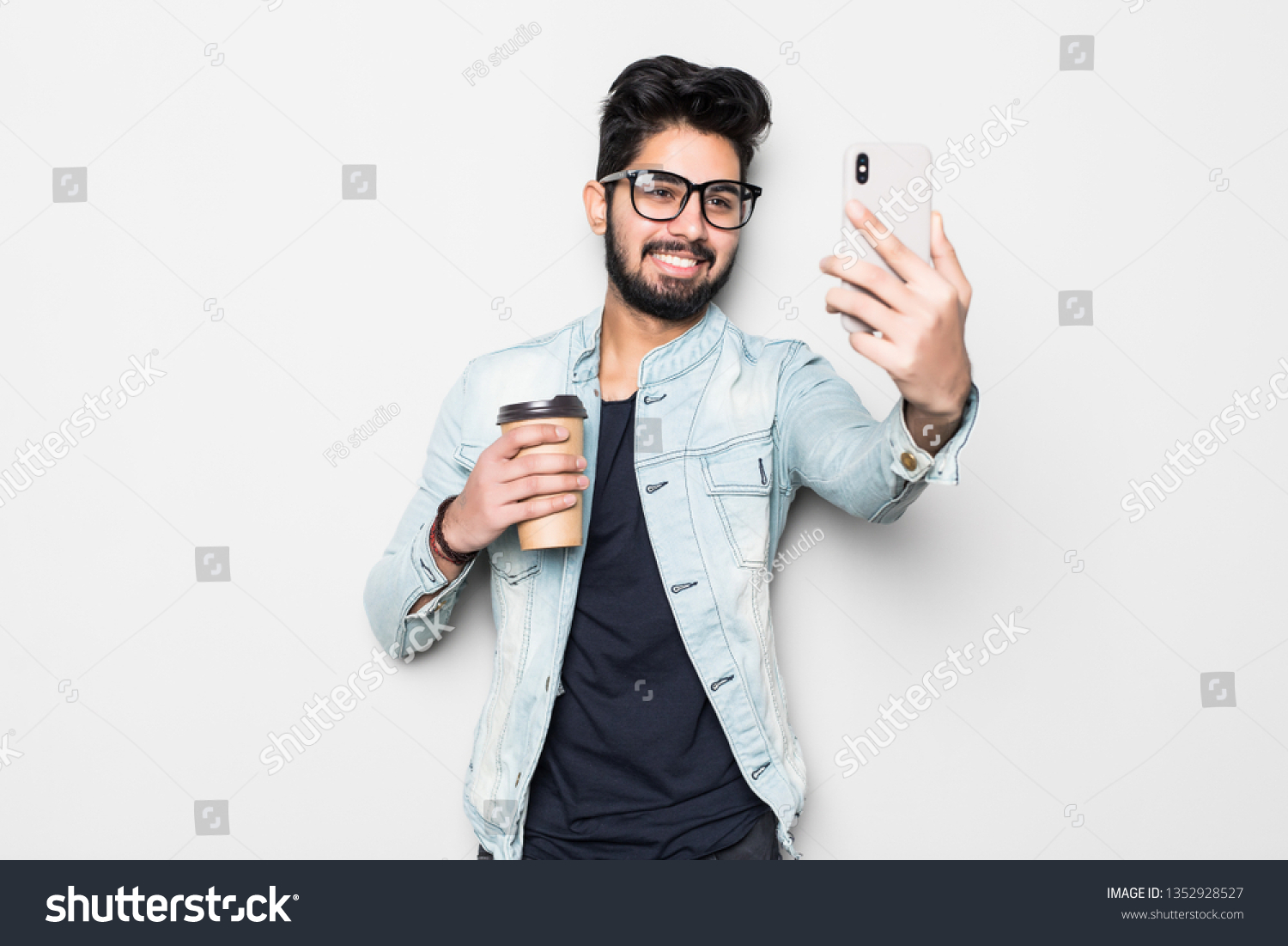 1,338 Indian guy selfie Images, Stock Photos & Vectors | Shutterstock